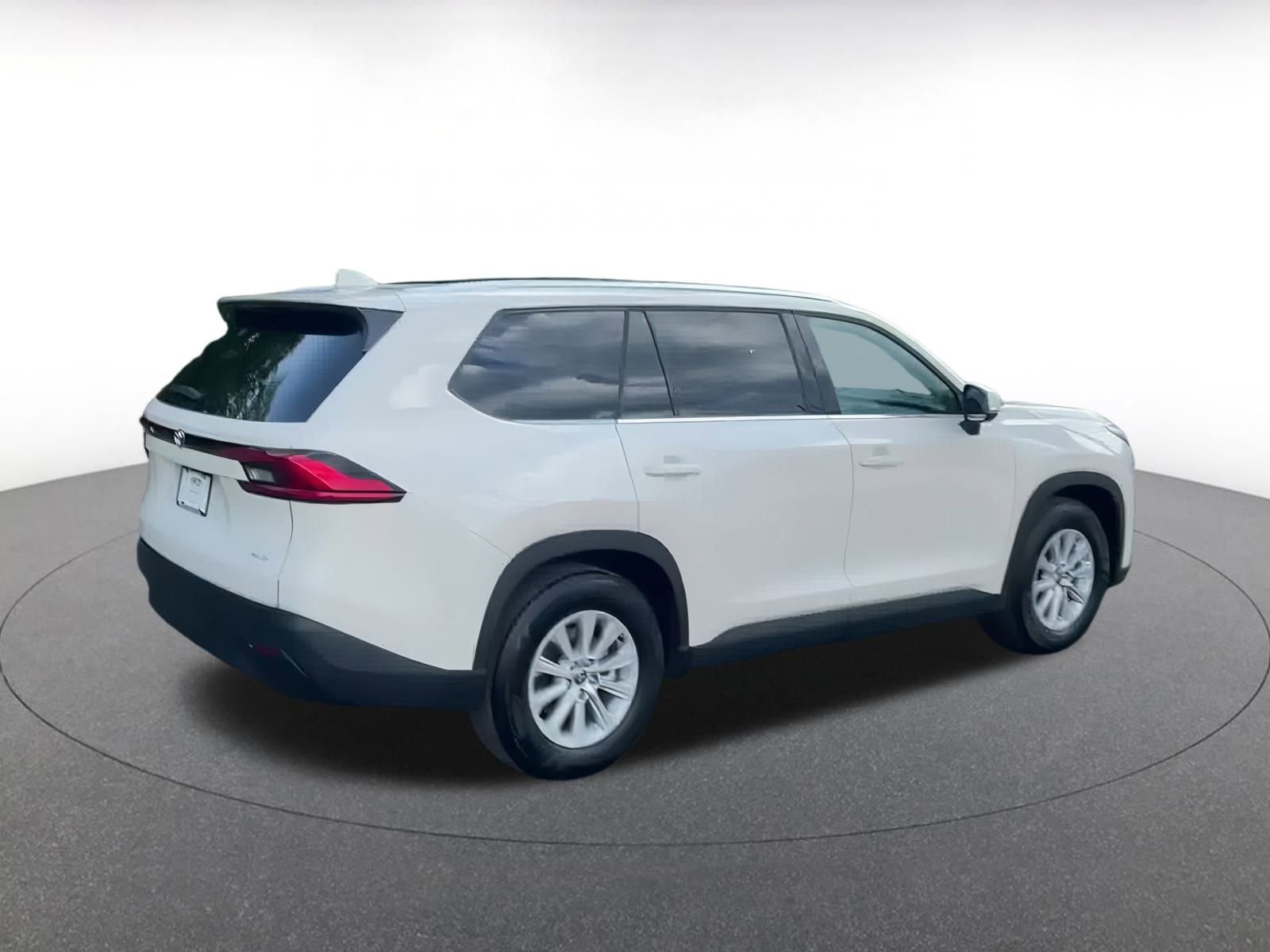 Thumbnail: 2024 Toyota Grand Highlander - 13