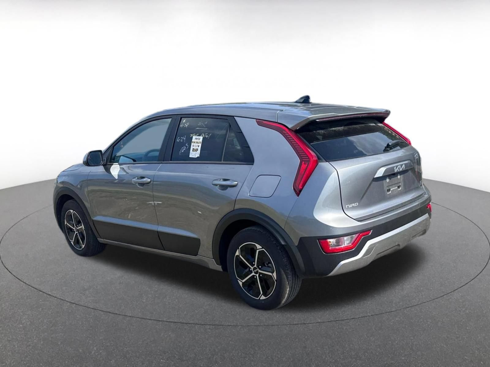 Thumbnail: 2026 Kia Niro - 11