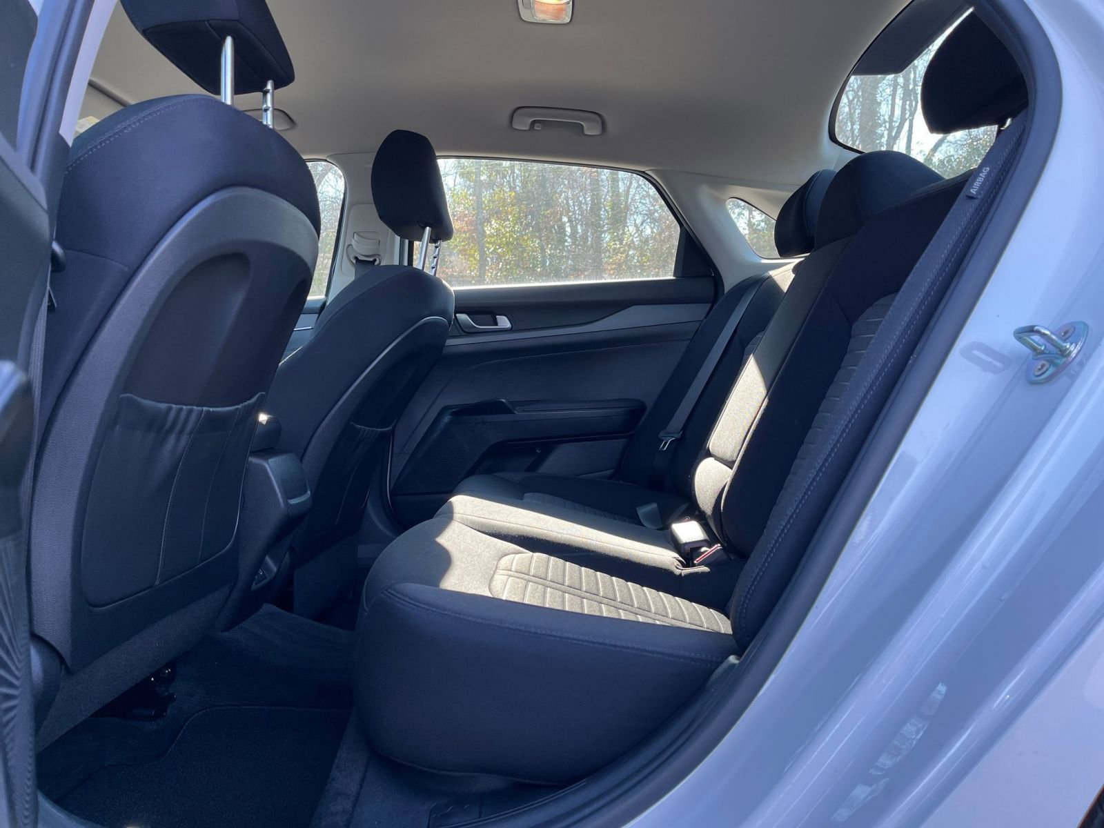 Thumbnail: 2025 Kia K5 - 23