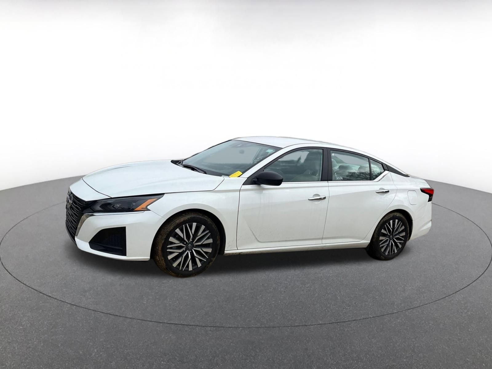 Thumbnail: 2025 Nissan Altima - 7