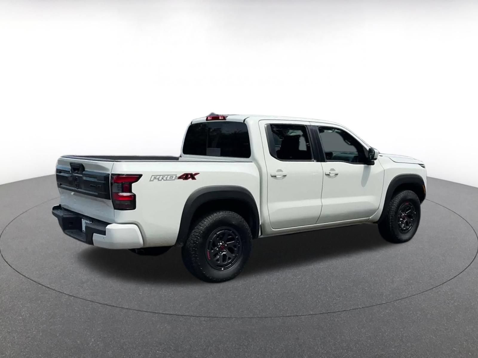 Thumbnail: 2026 Nissan Frontier - 11