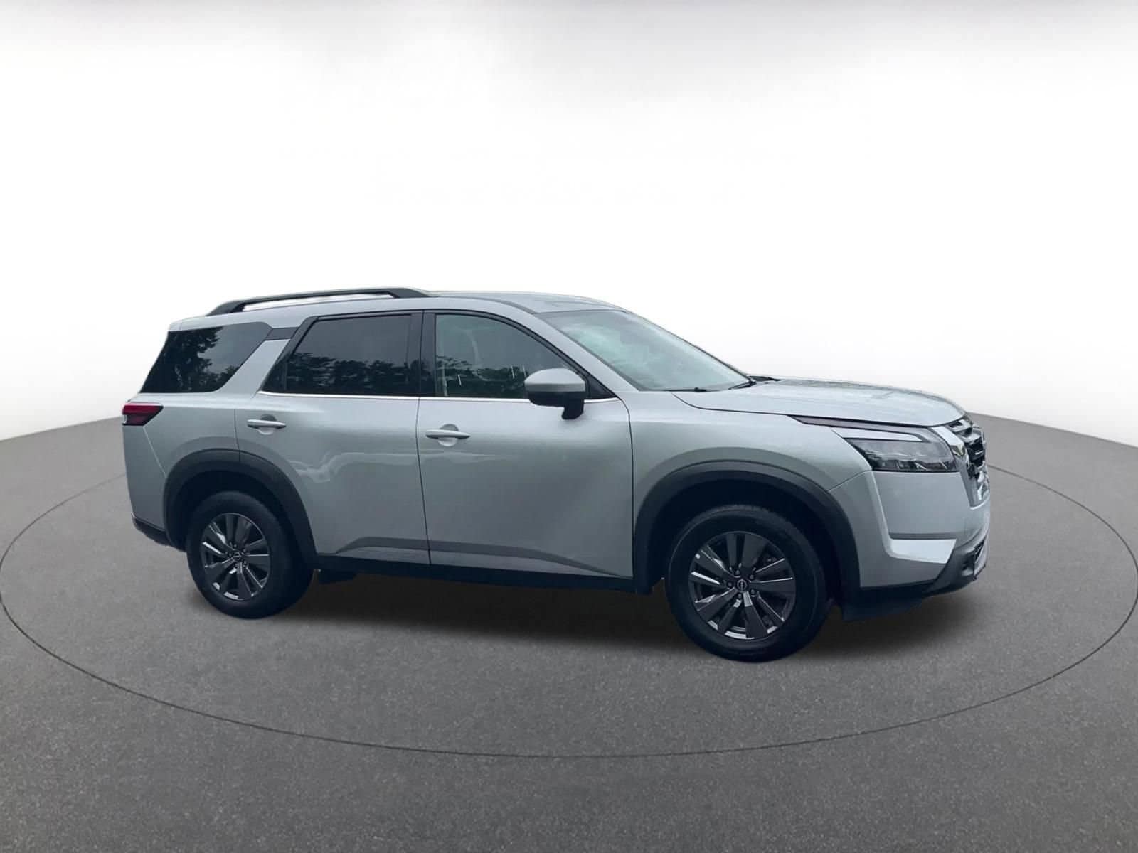 Thumbnail: 2025 Nissan Pathfinder - 2