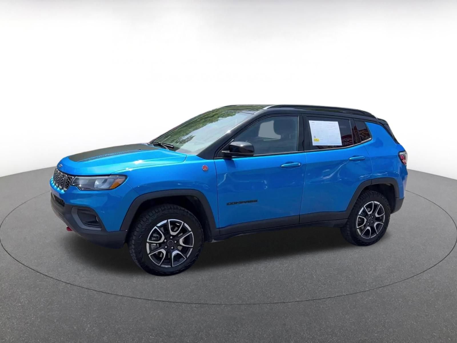 Thumbnail: 2025 Jeep Compass - 8