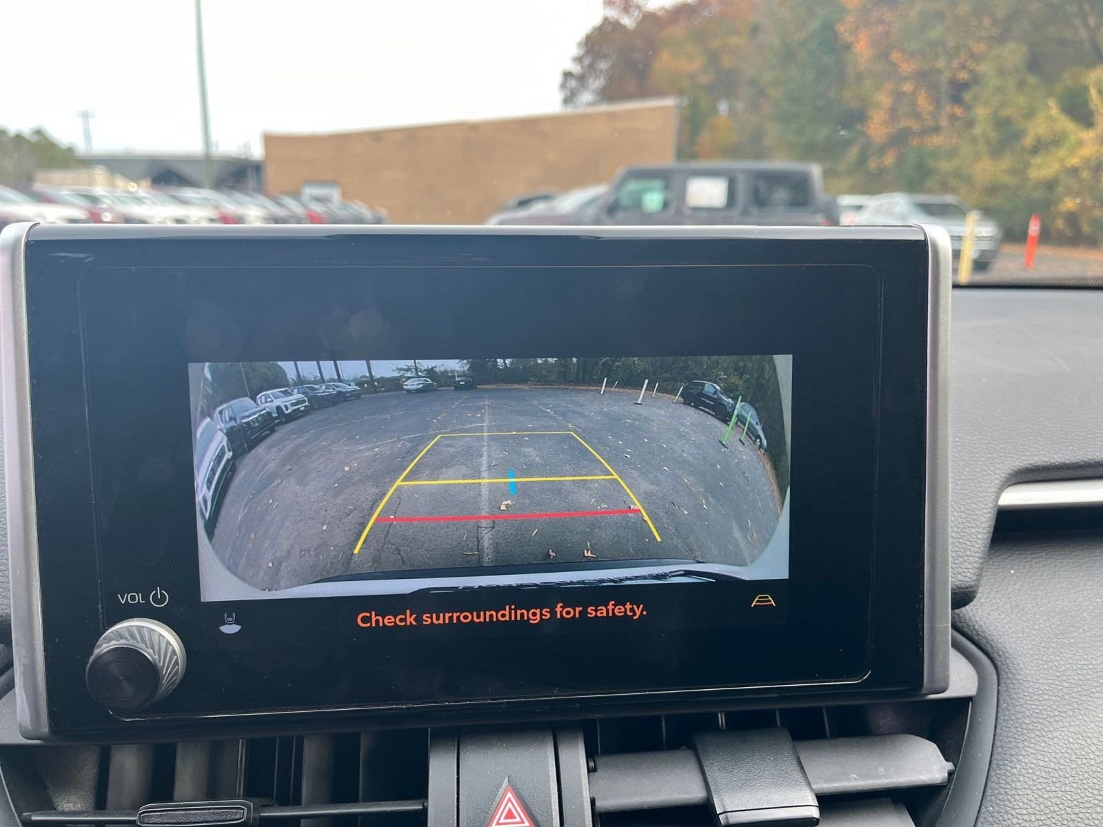 Thumbnail: 2025 Toyota RAV4 - 17