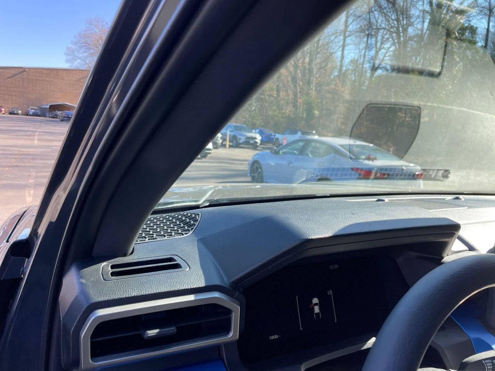 Thumbnail: 2025 Toyota Tacoma - 32