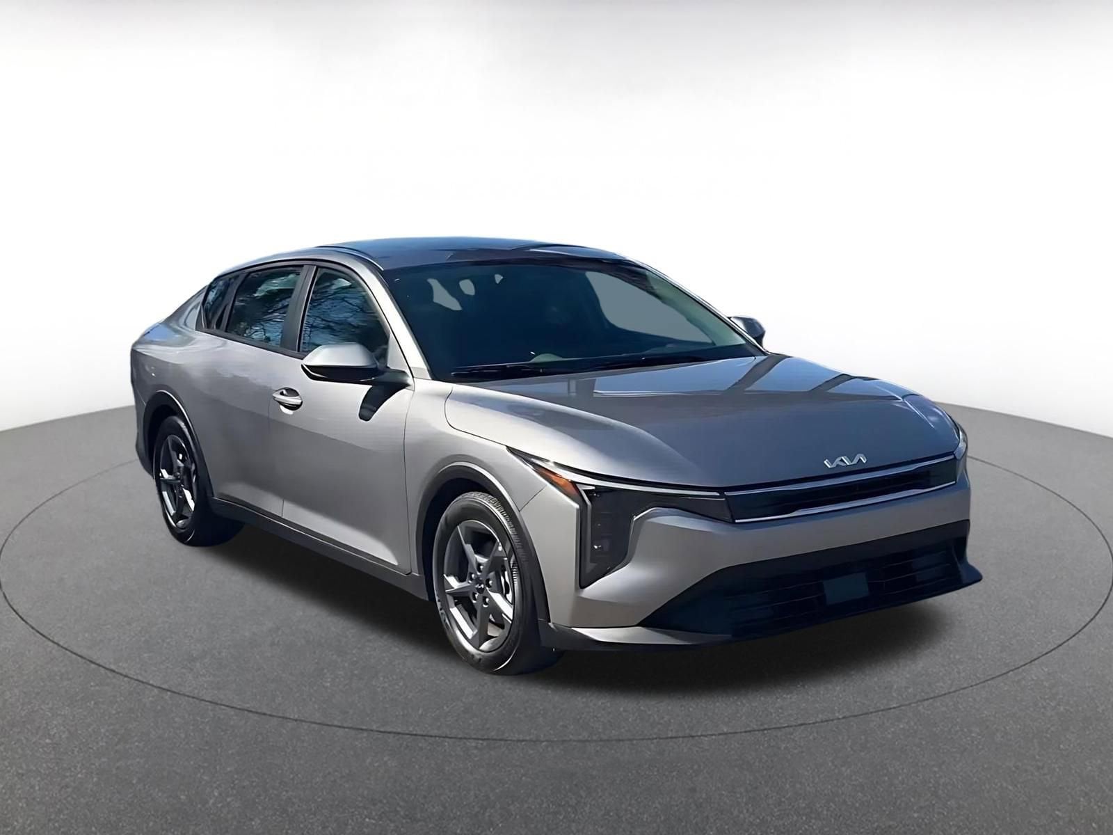 Thumbnail: 2025 Kia K4 - 3