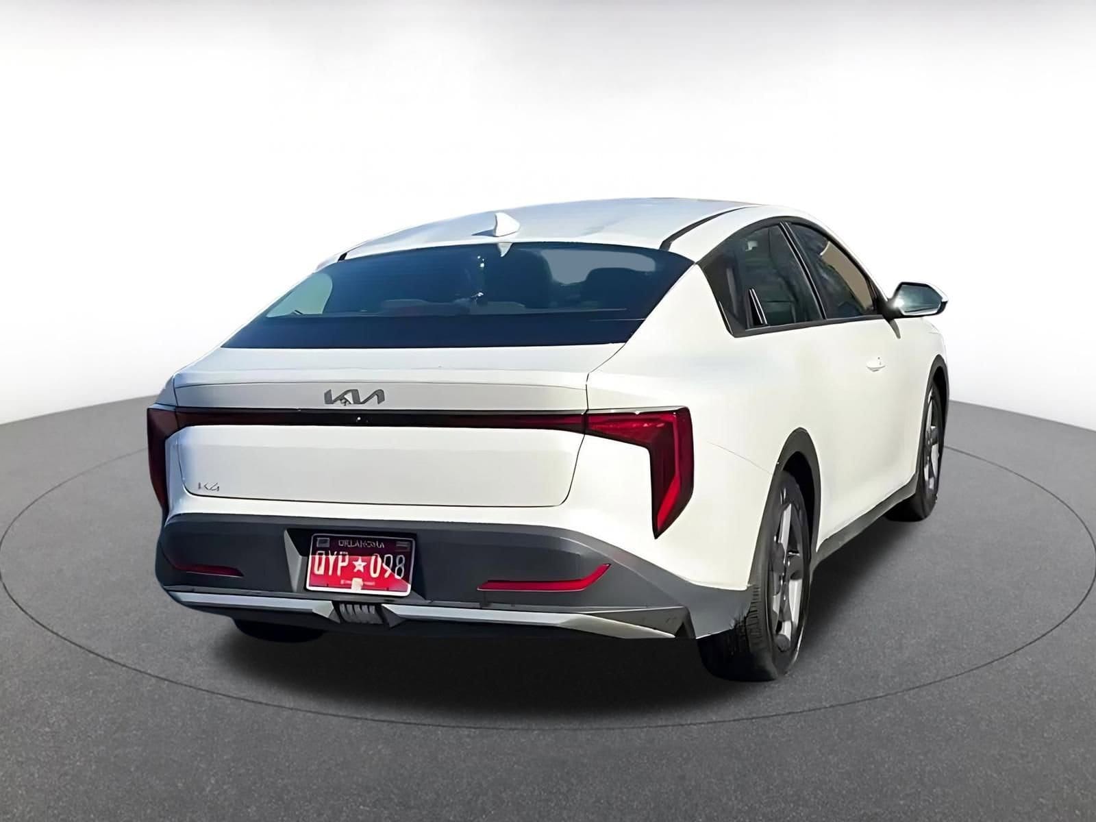 Thumbnail: 2025 Kia K4 - 14