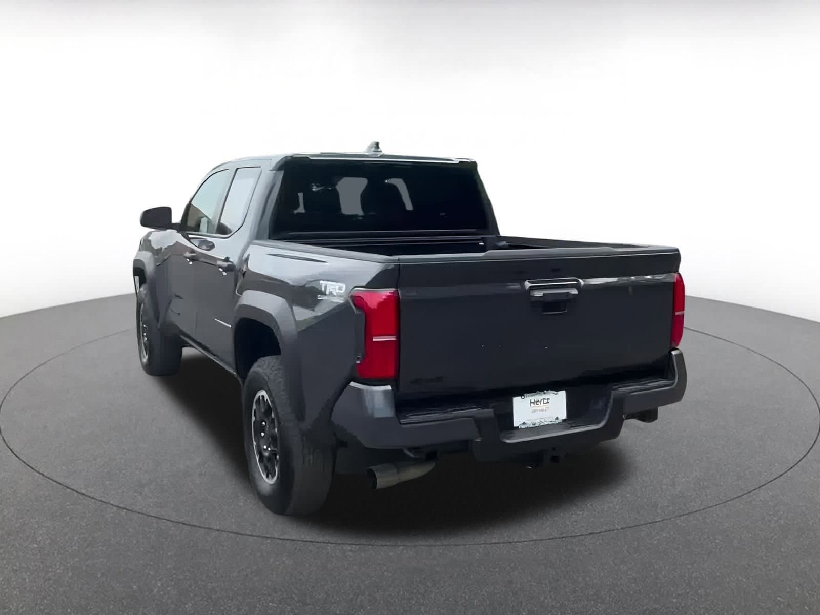 Thumbnail: 2025 Toyota Tacoma - 10