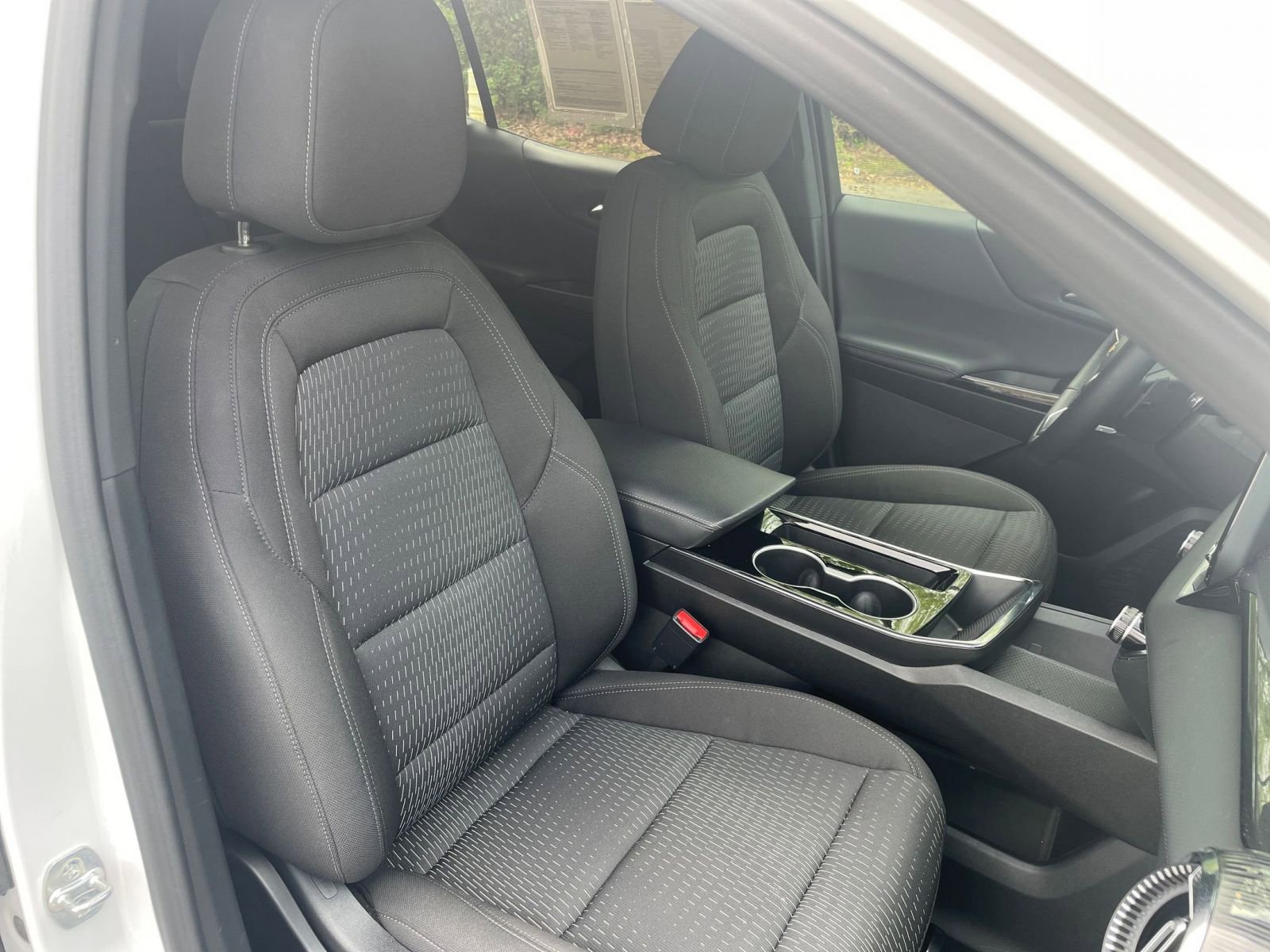 Thumbnail: 2025 Chevrolet Equinox - 35