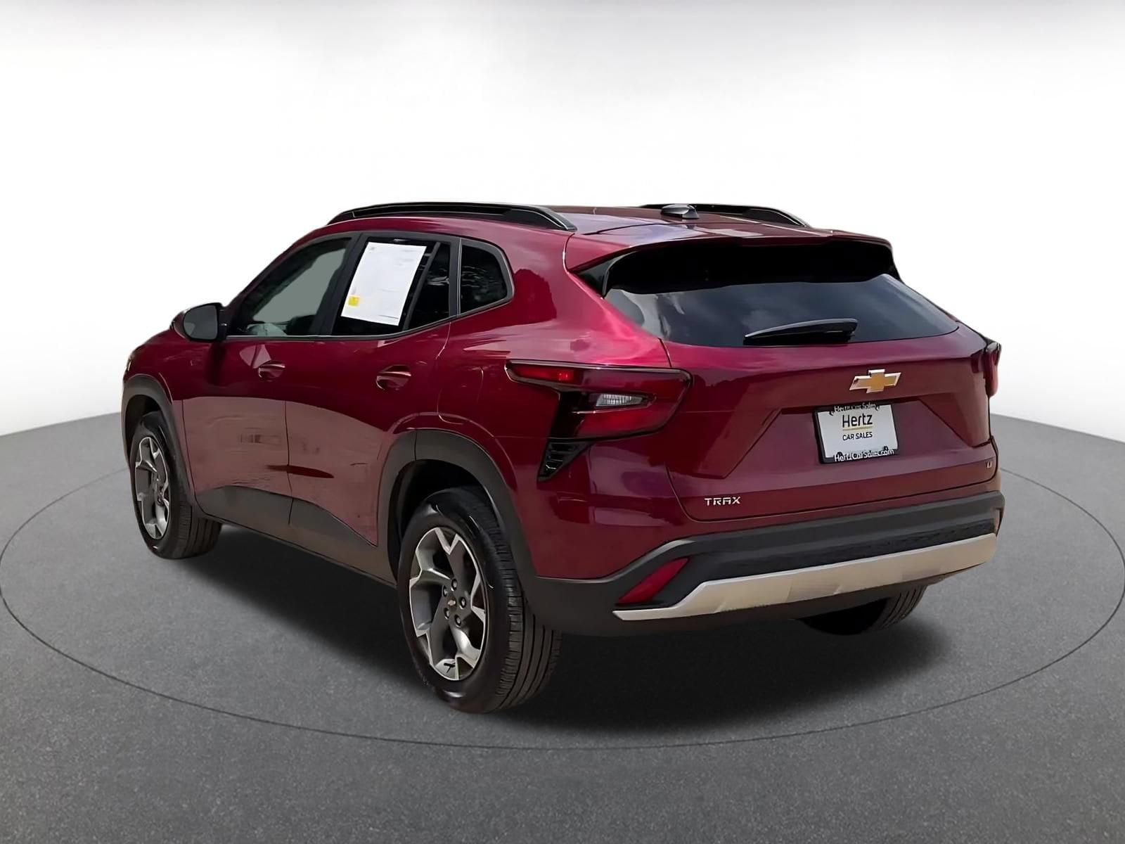 Thumbnail: 2025 Chevrolet Trax - 11