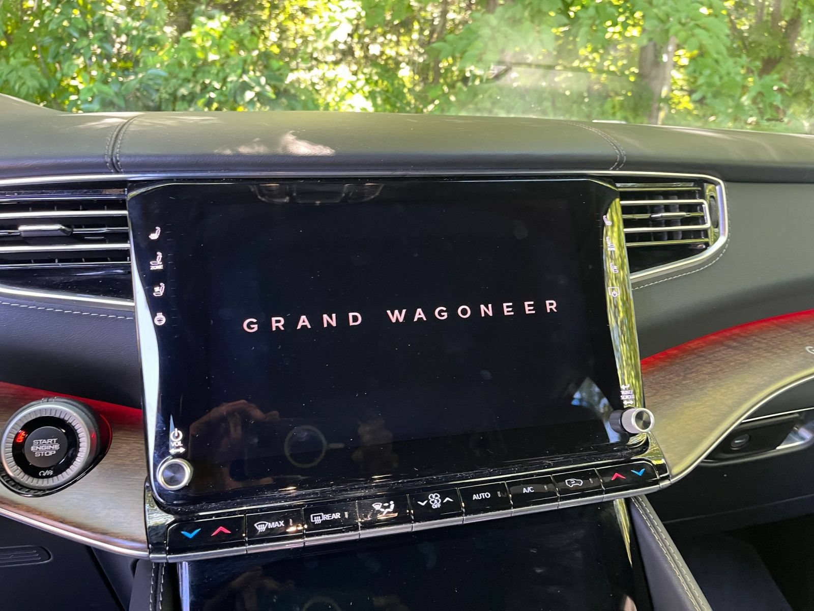 Thumbnail: 2023 Jeep Grand Wagoneer - 14