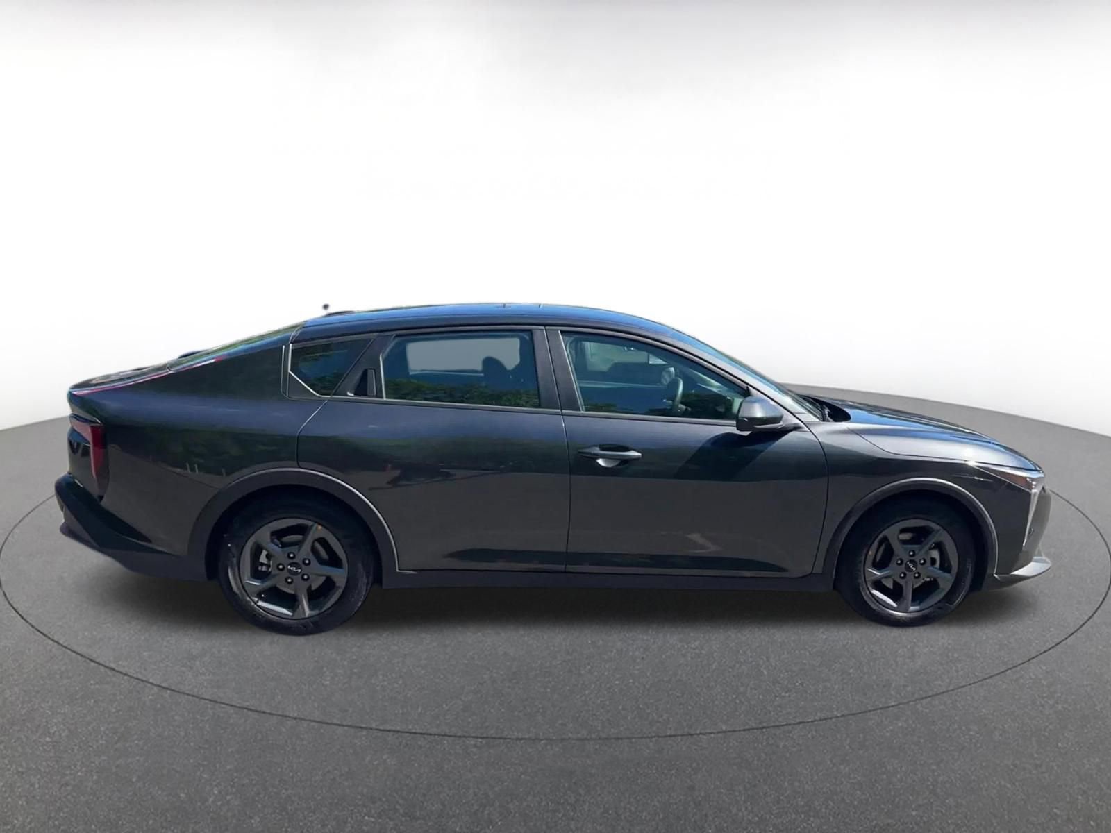 Thumbnail: 2025 Kia K4 - 16