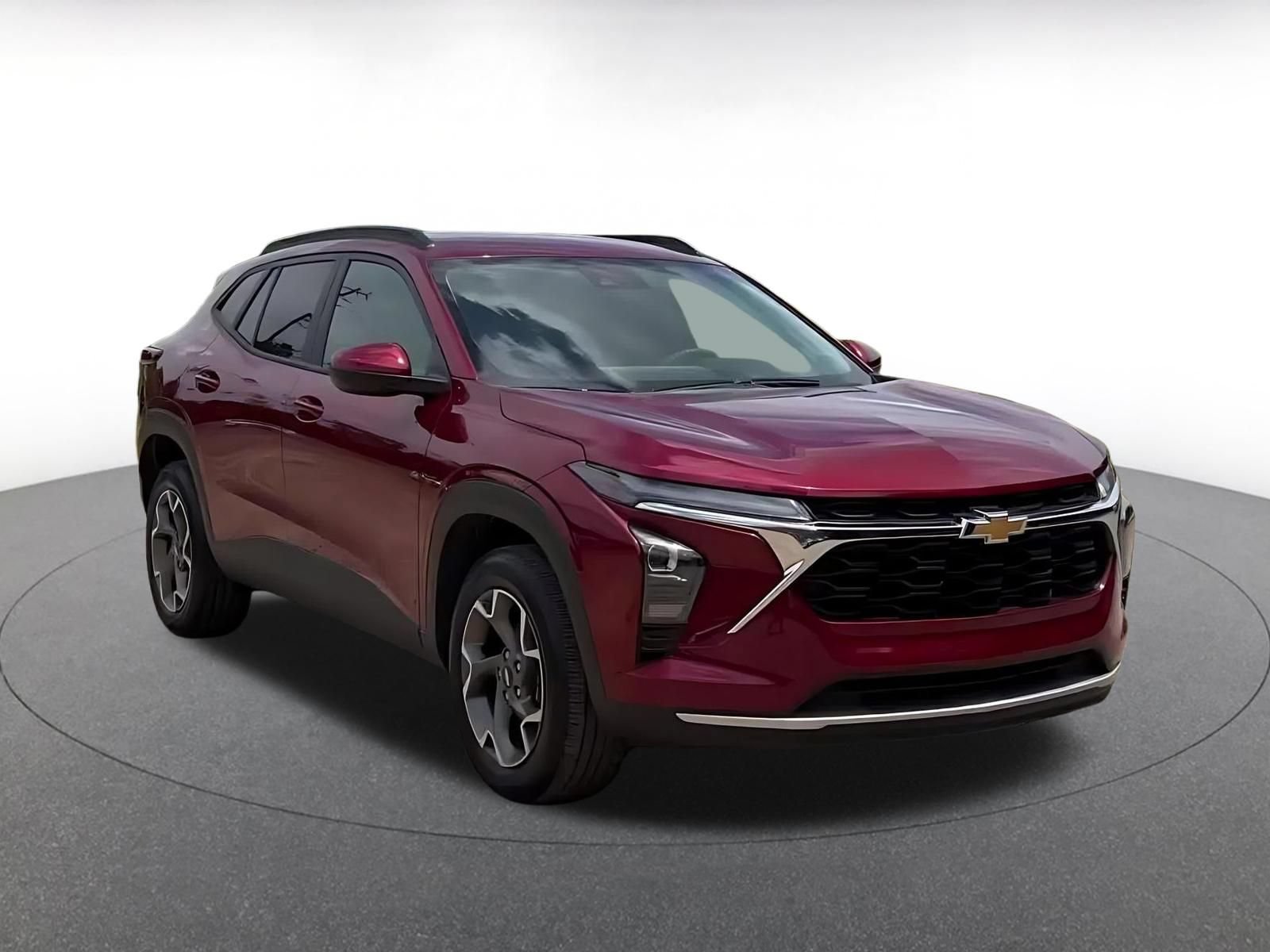 Thumbnail: 2025 Chevrolet Trax - 3