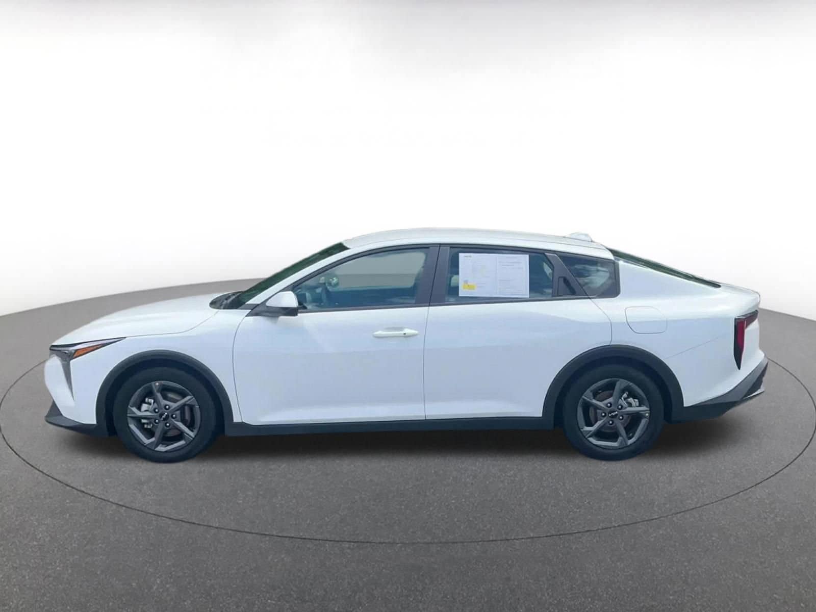 Thumbnail: 2025 Kia K4 - 9
