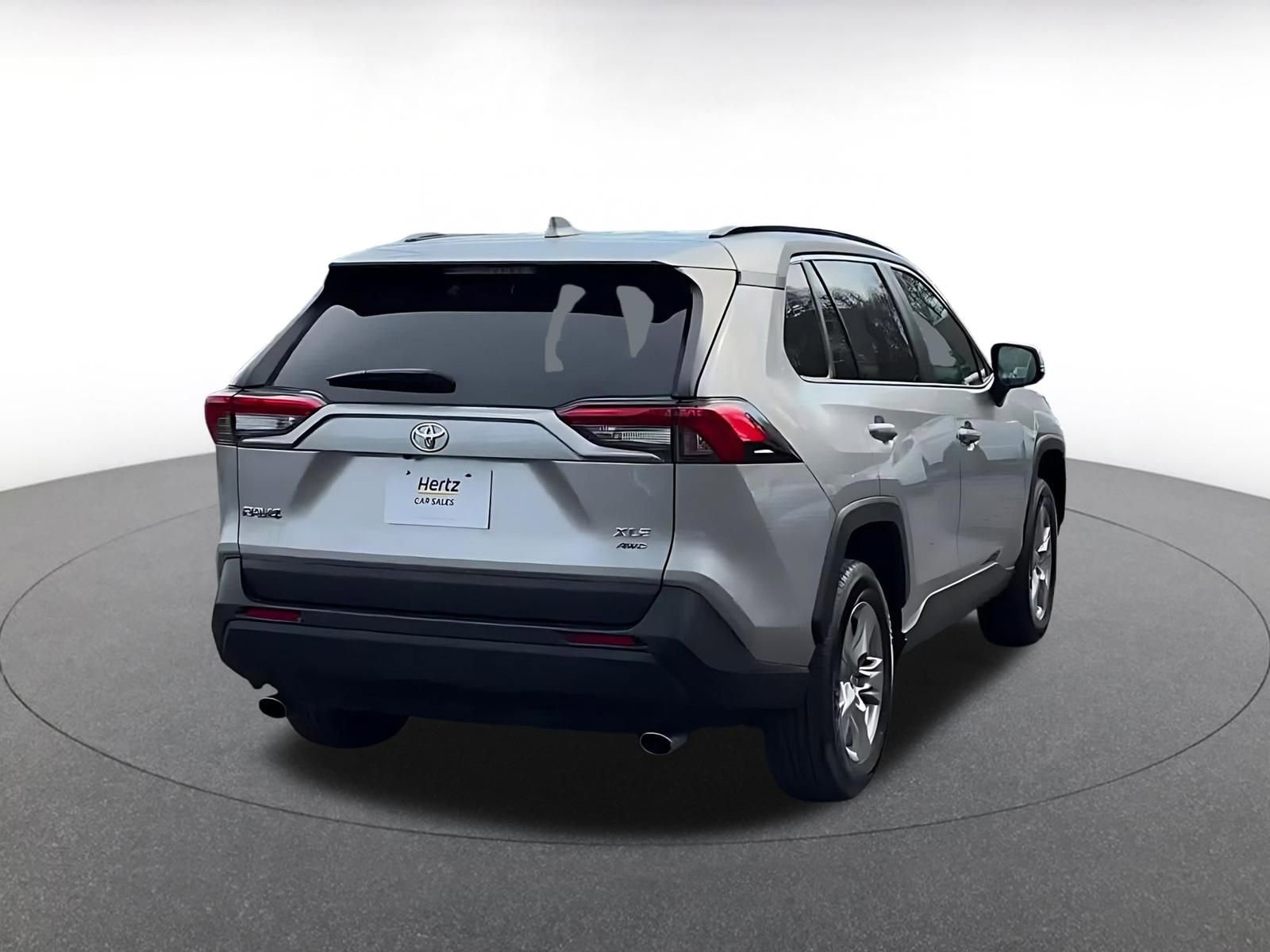 Thumbnail: 2025 Toyota RAV4 - 14