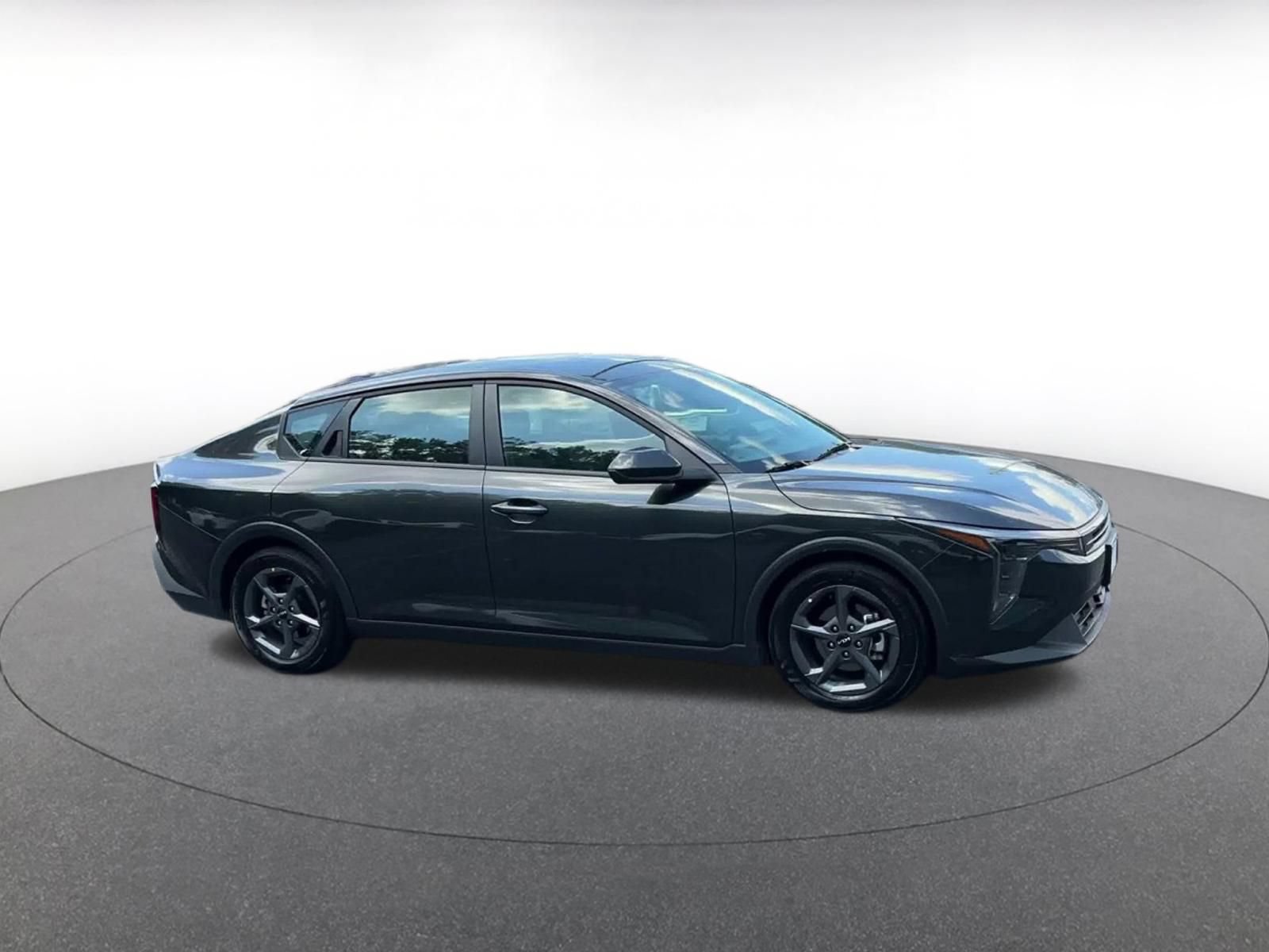 Thumbnail: 2026 Kia K4 - 2
