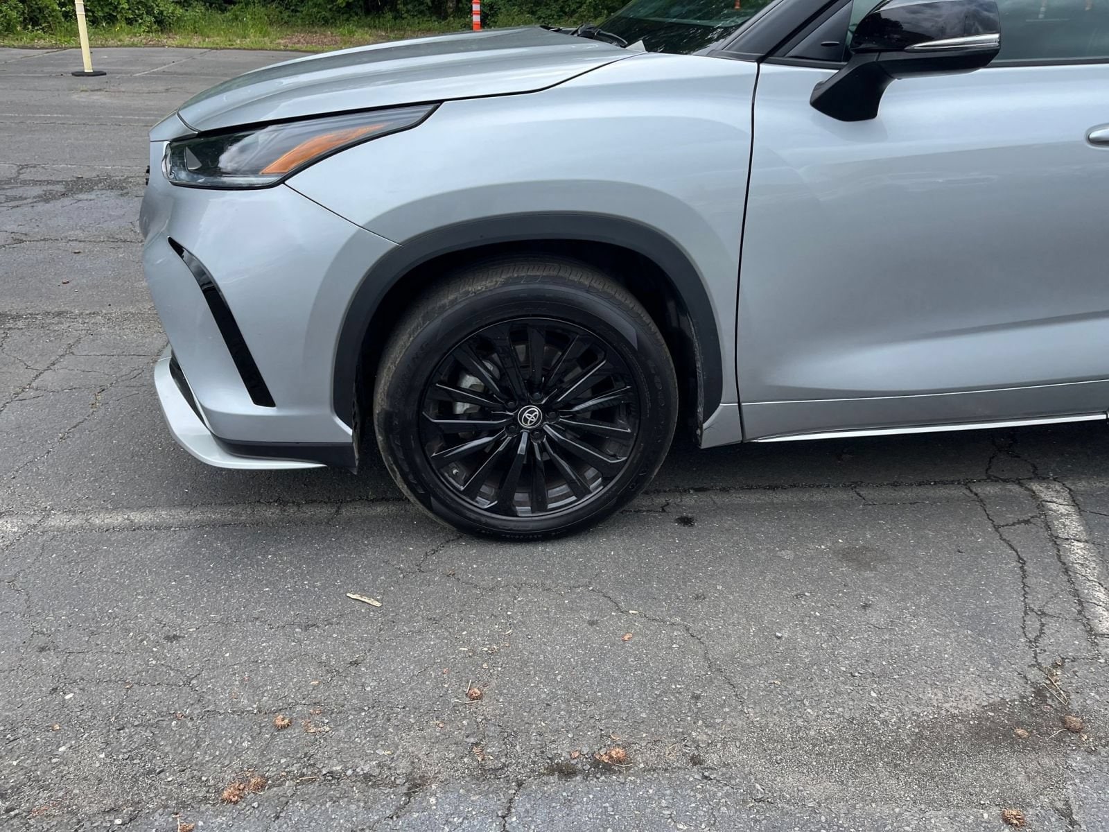 Thumbnail: 2025 Toyota Highlander - 32