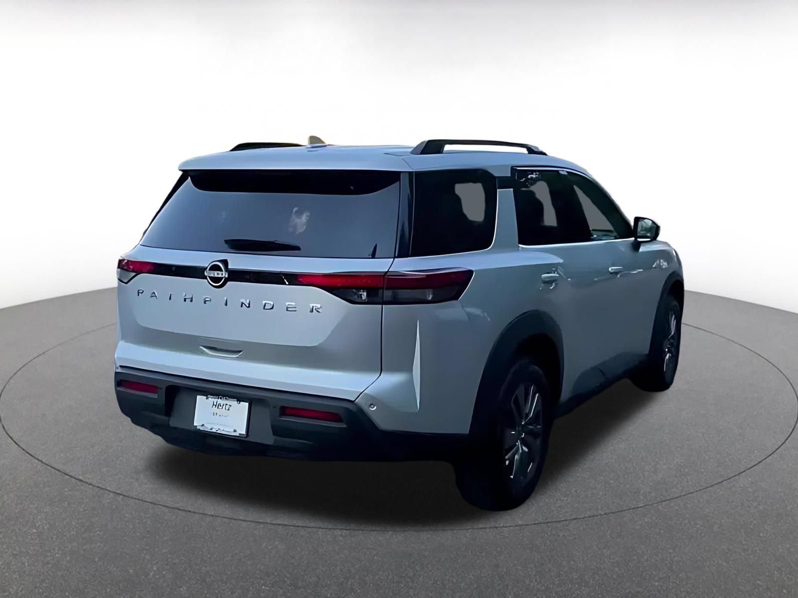 Thumbnail: 2025 Nissan Pathfinder - 15