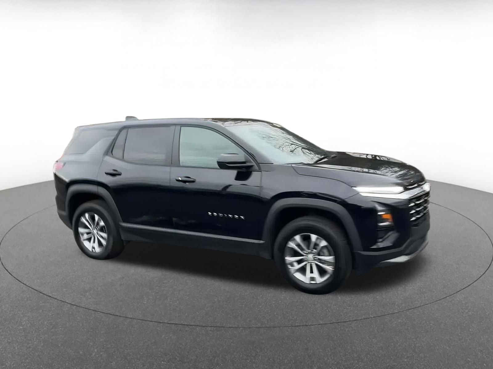 Thumbnail: 2025 Chevrolet Equinox - 2