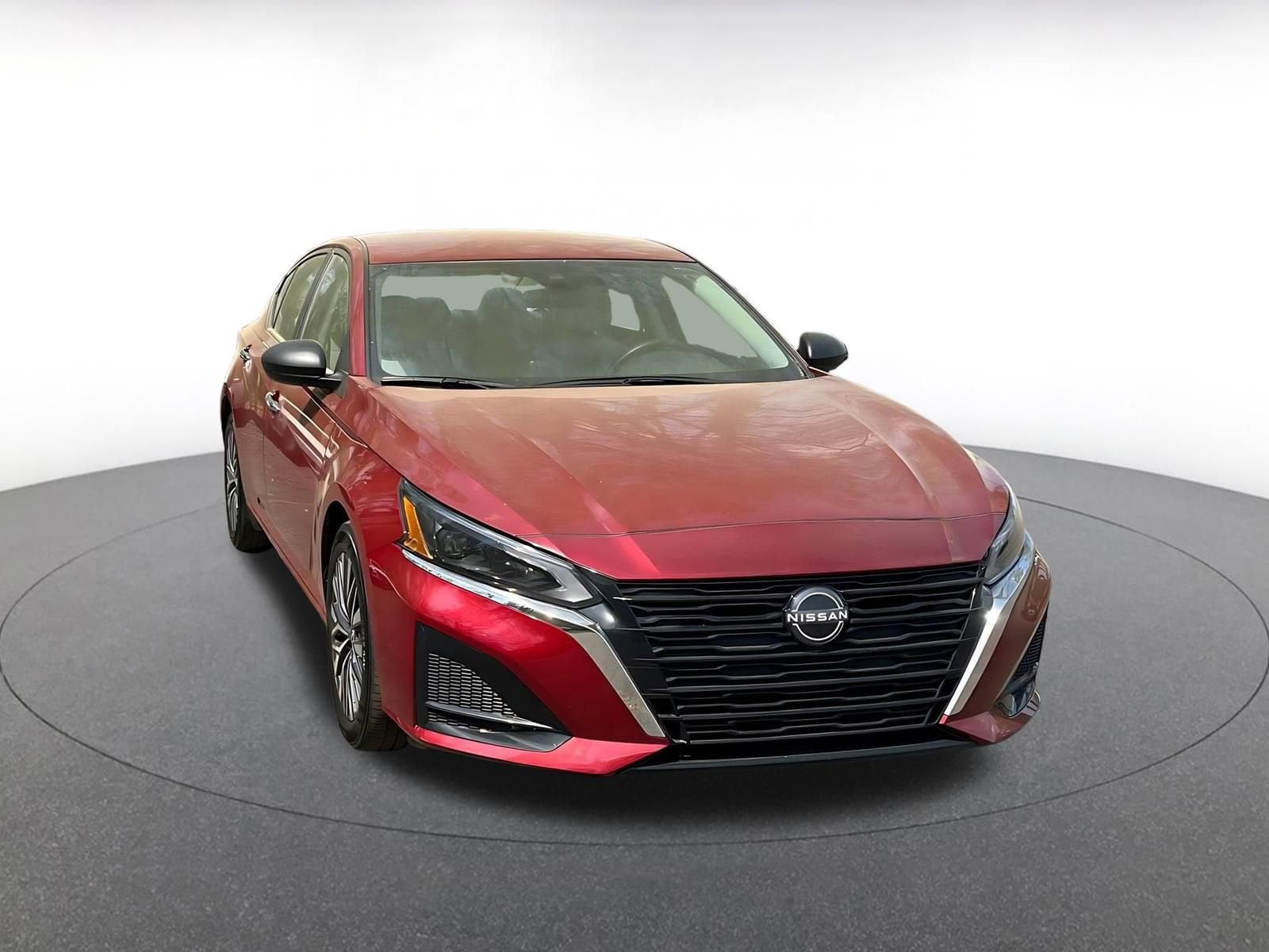 Thumbnail: 2025 Nissan Altima - 1