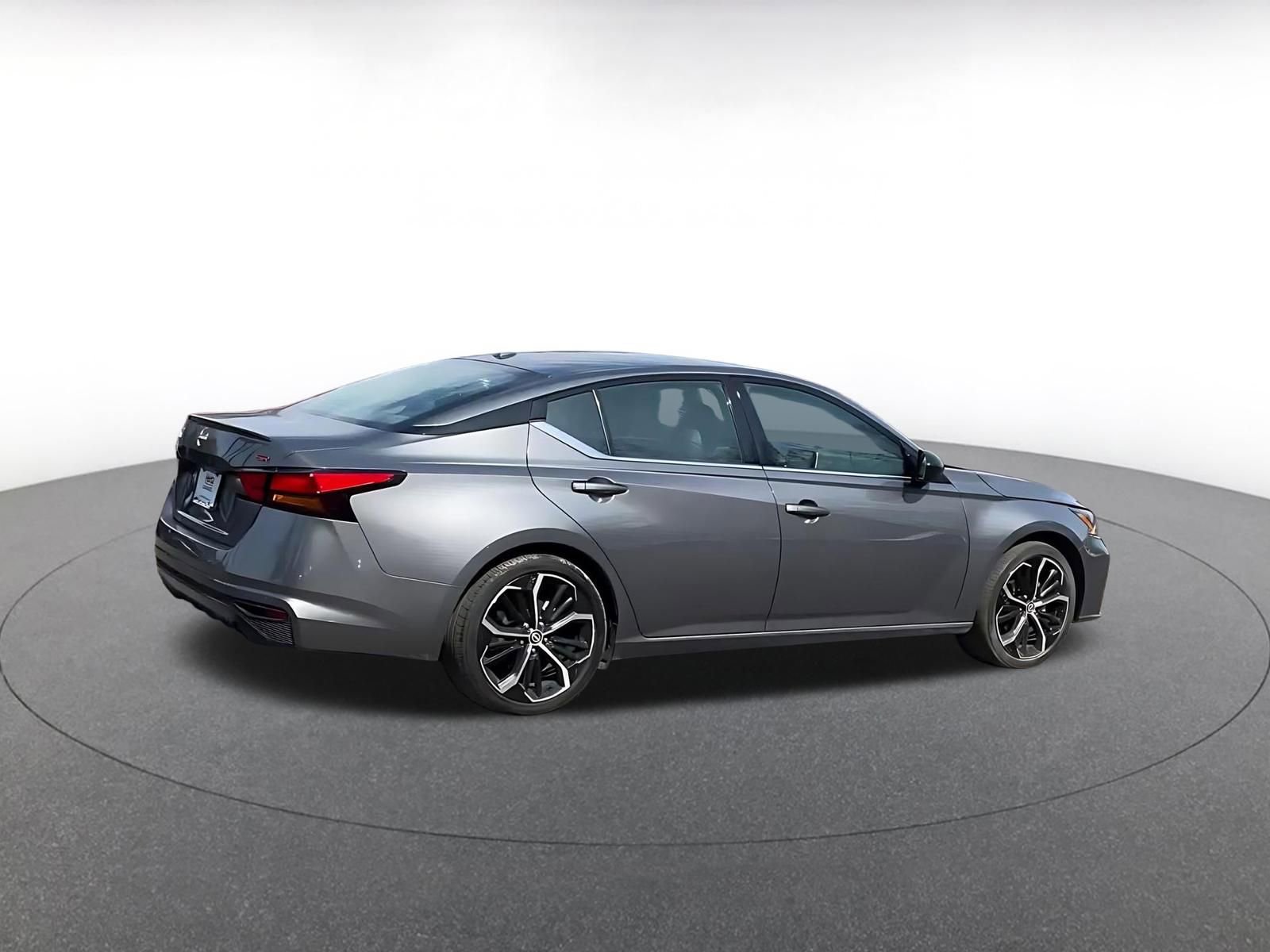 Thumbnail: 2025 Nissan Altima - 15