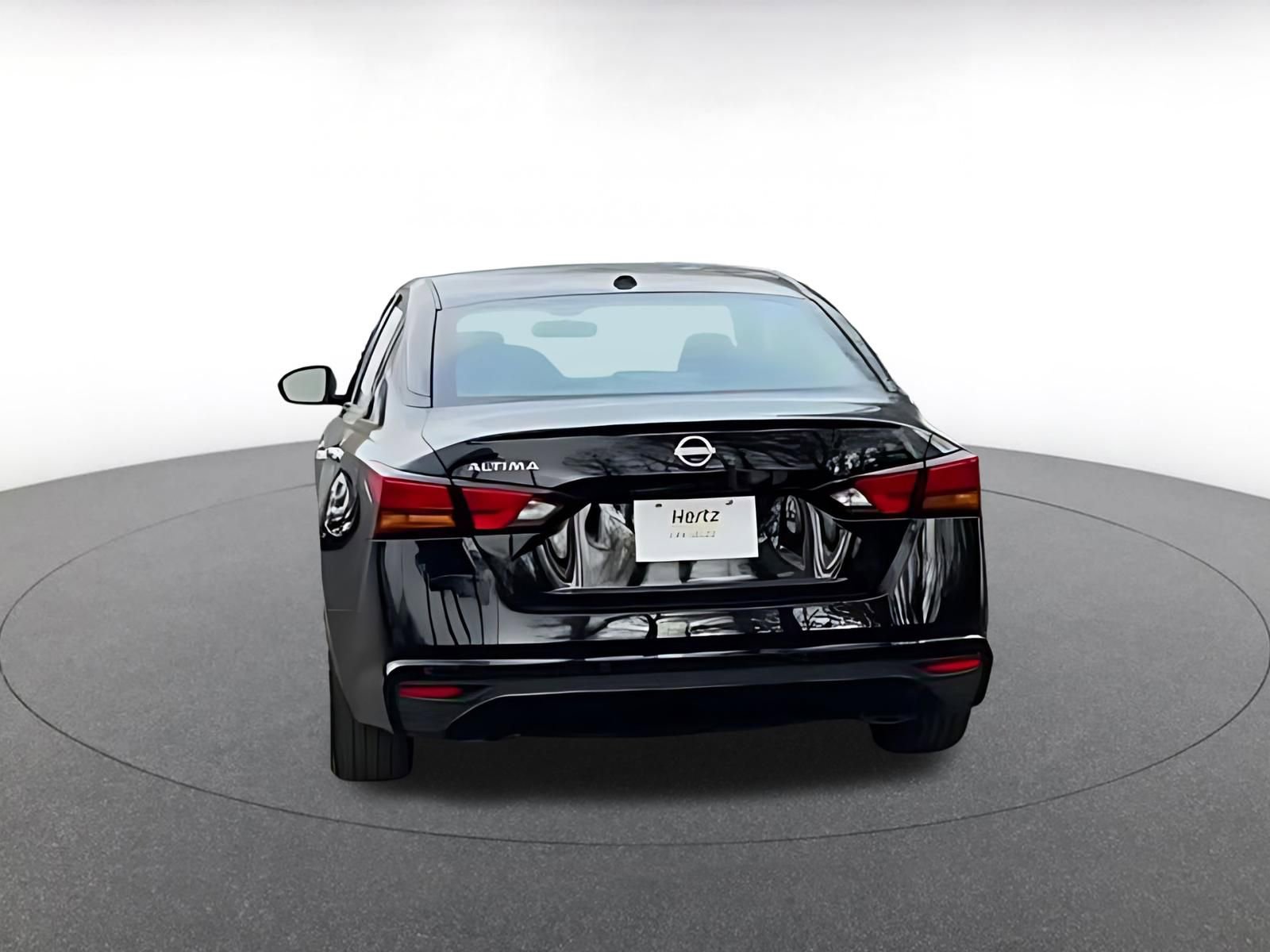 Thumbnail: 2025 Nissan Altima - 16