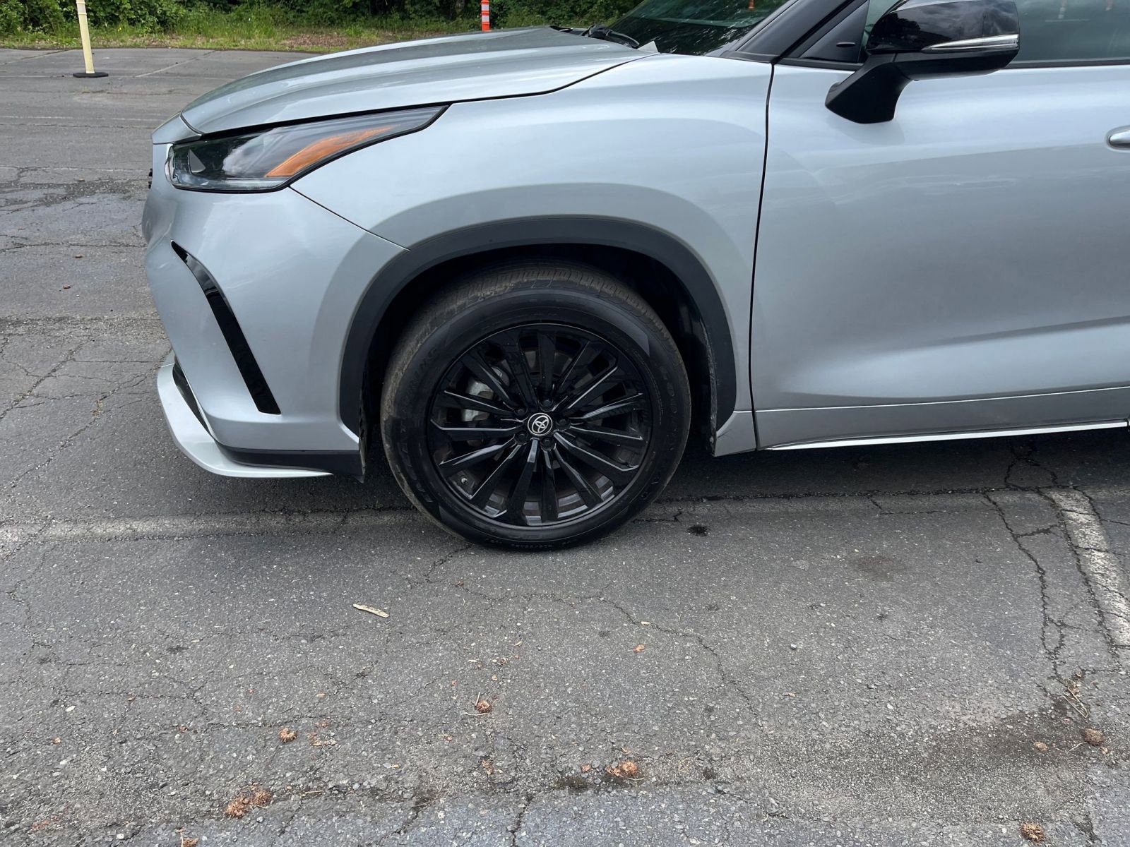 Thumbnail: 2025 Toyota Highlander - 32