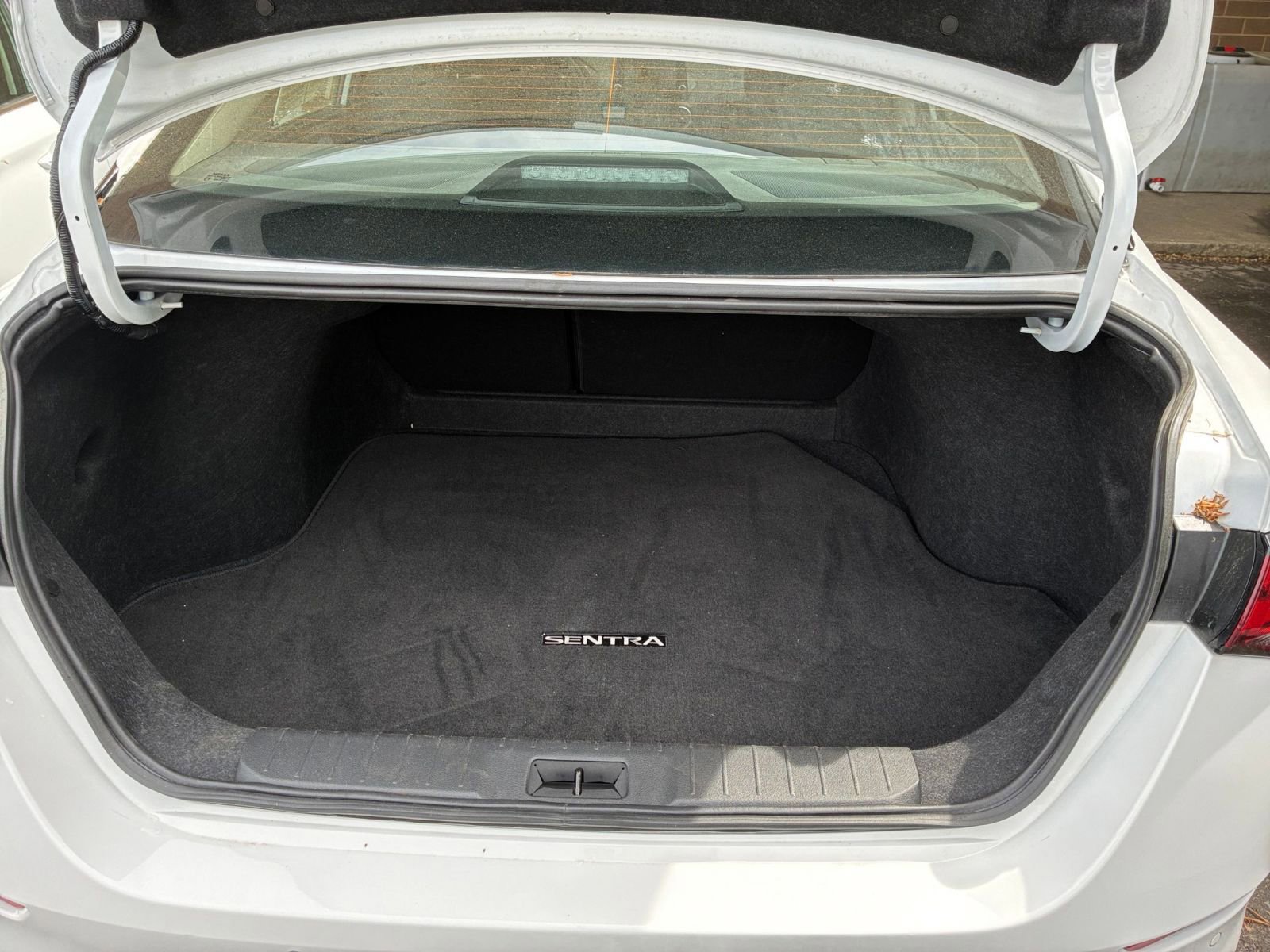 Thumbnail: 2025 Nissan Sentra - 29