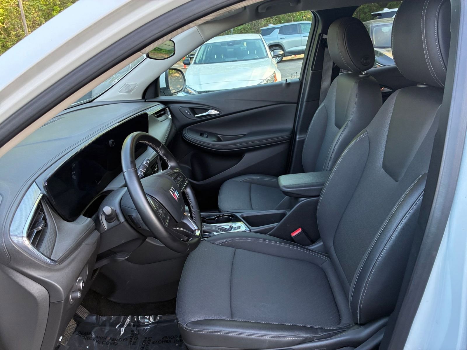 Thumbnail: 2025 Buick Encore GX - 25
