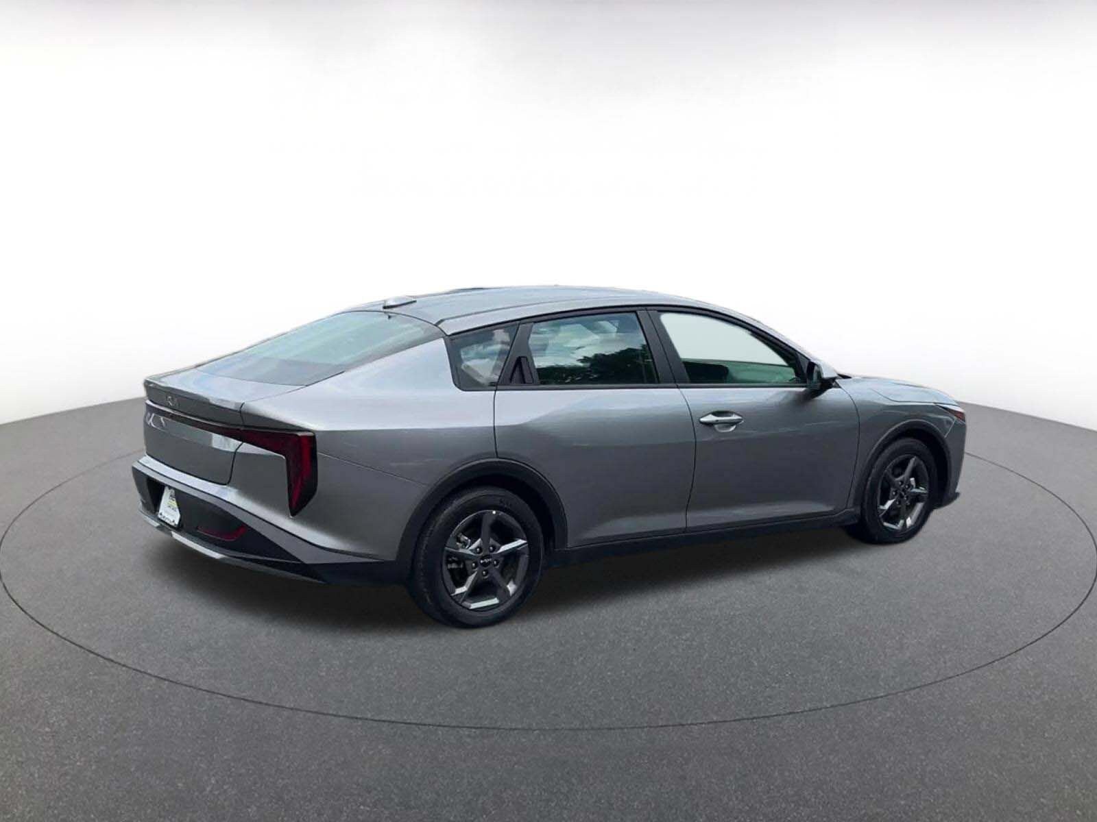Thumbnail: 2025 Kia K4 - 12