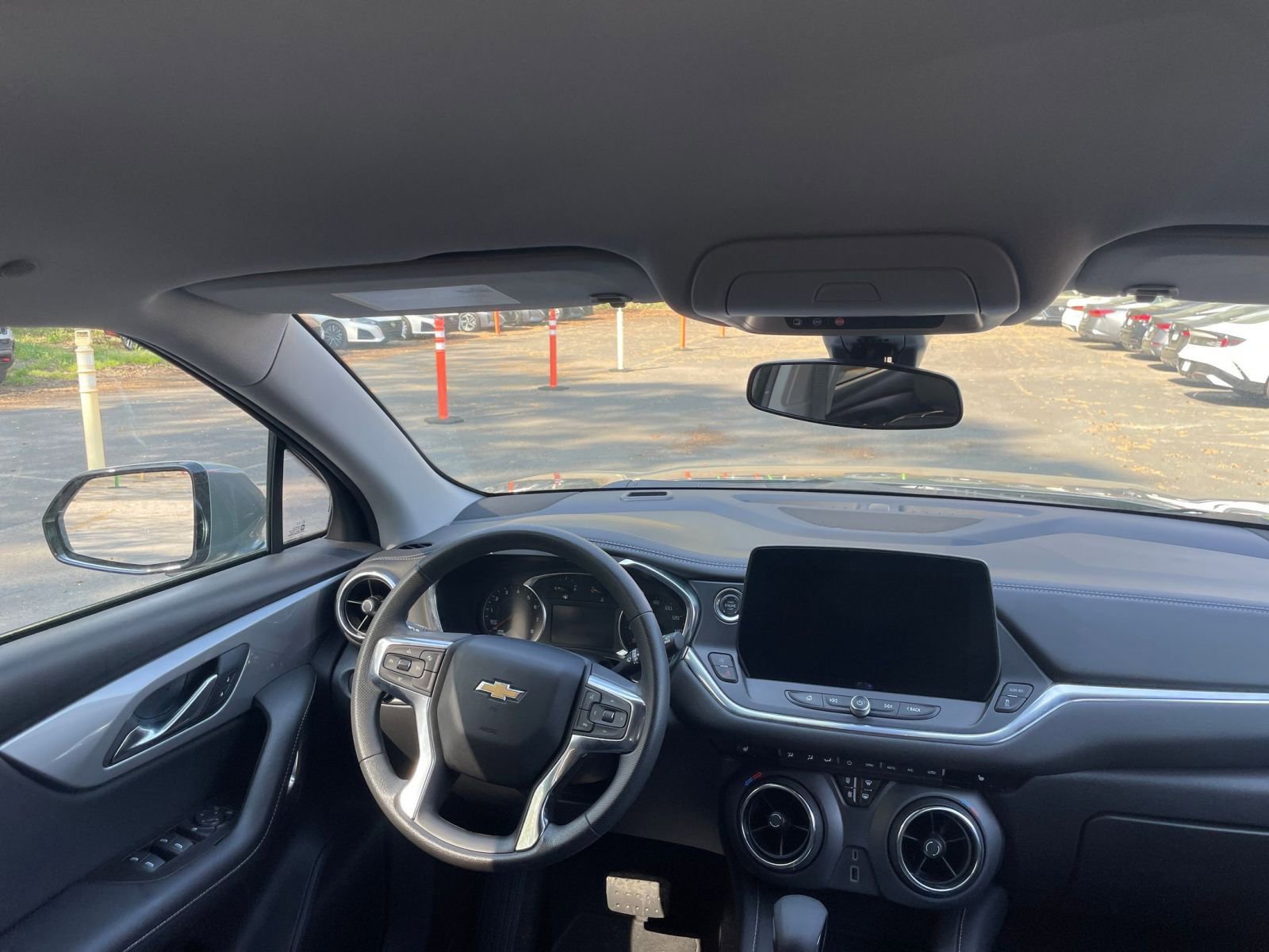 Thumbnail: 2025 Chevrolet Blazer - 33