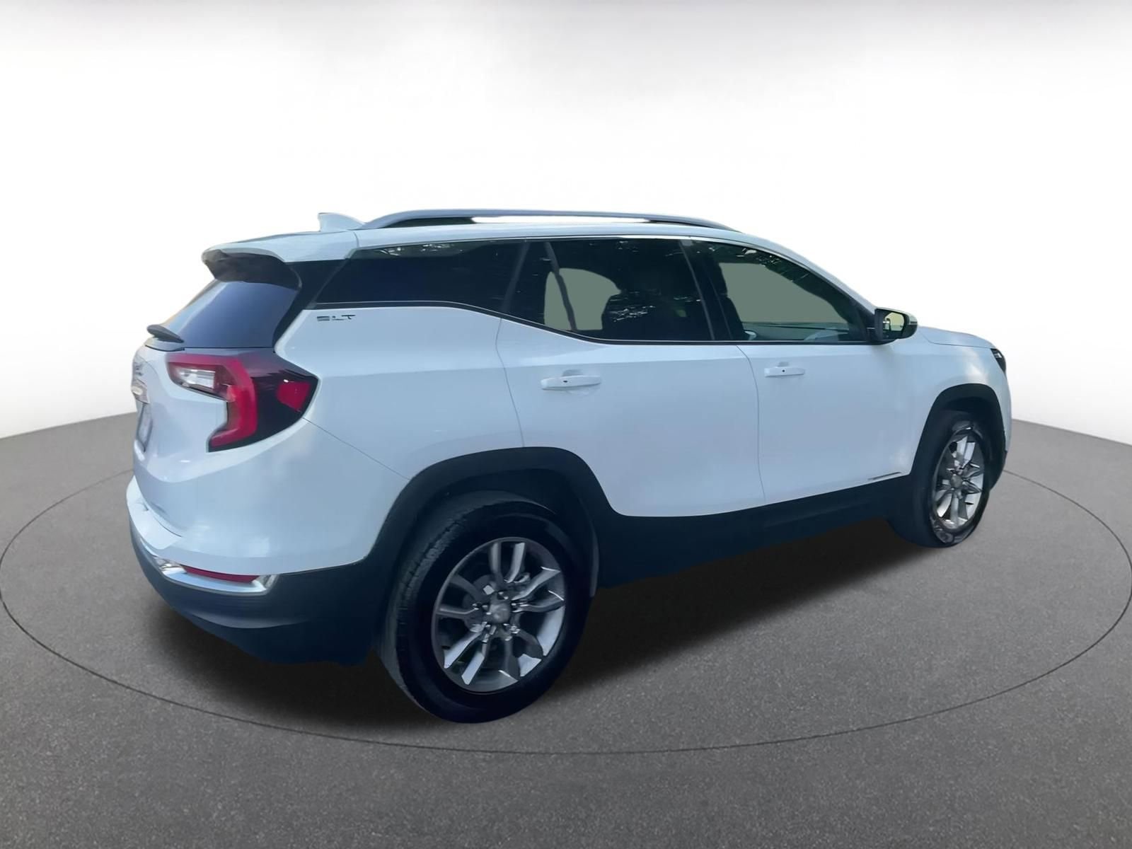 Thumbnail: 2024 GMC Terrain - 15