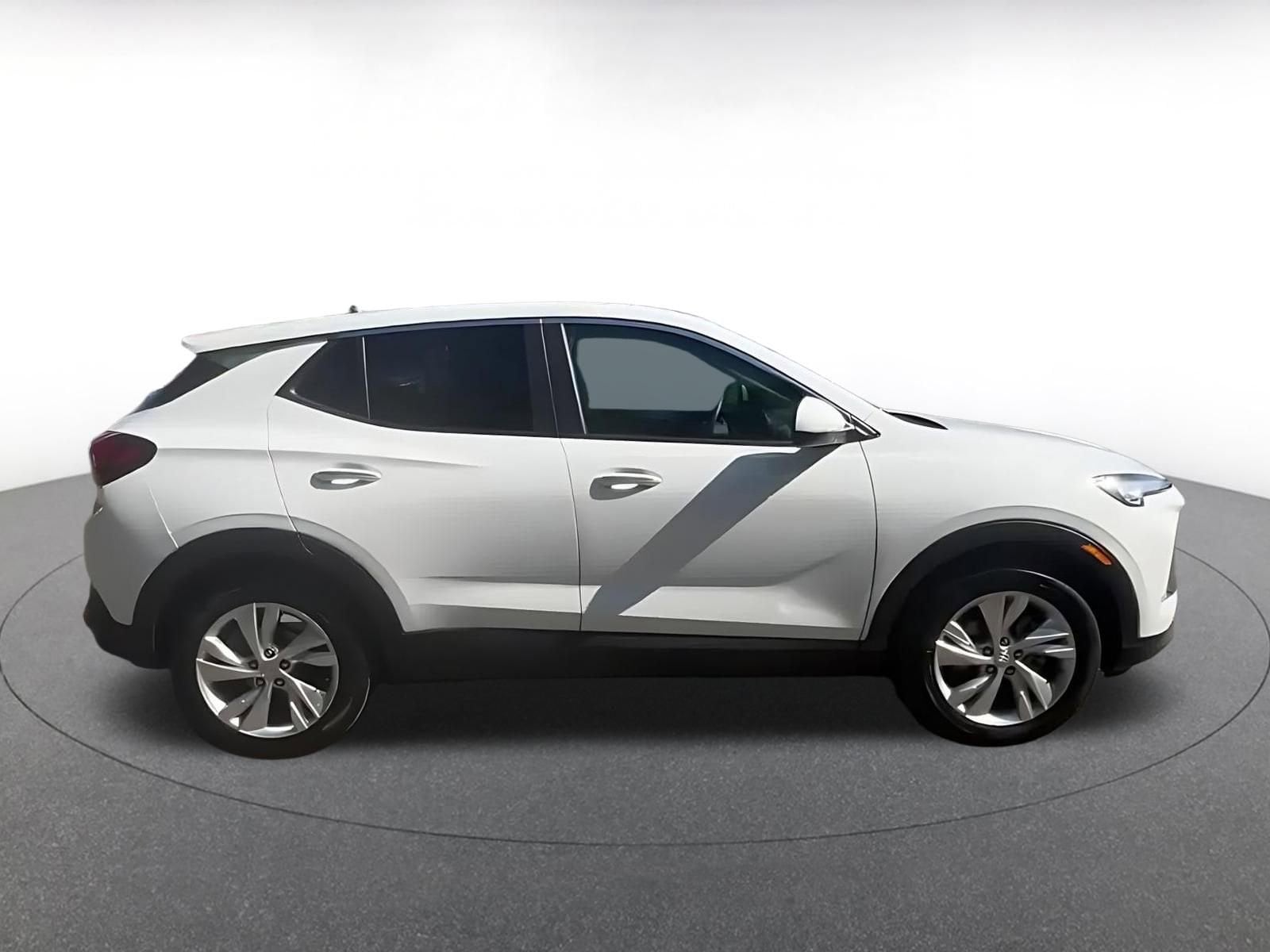 Thumbnail: 2025 Buick Encore GX - 16