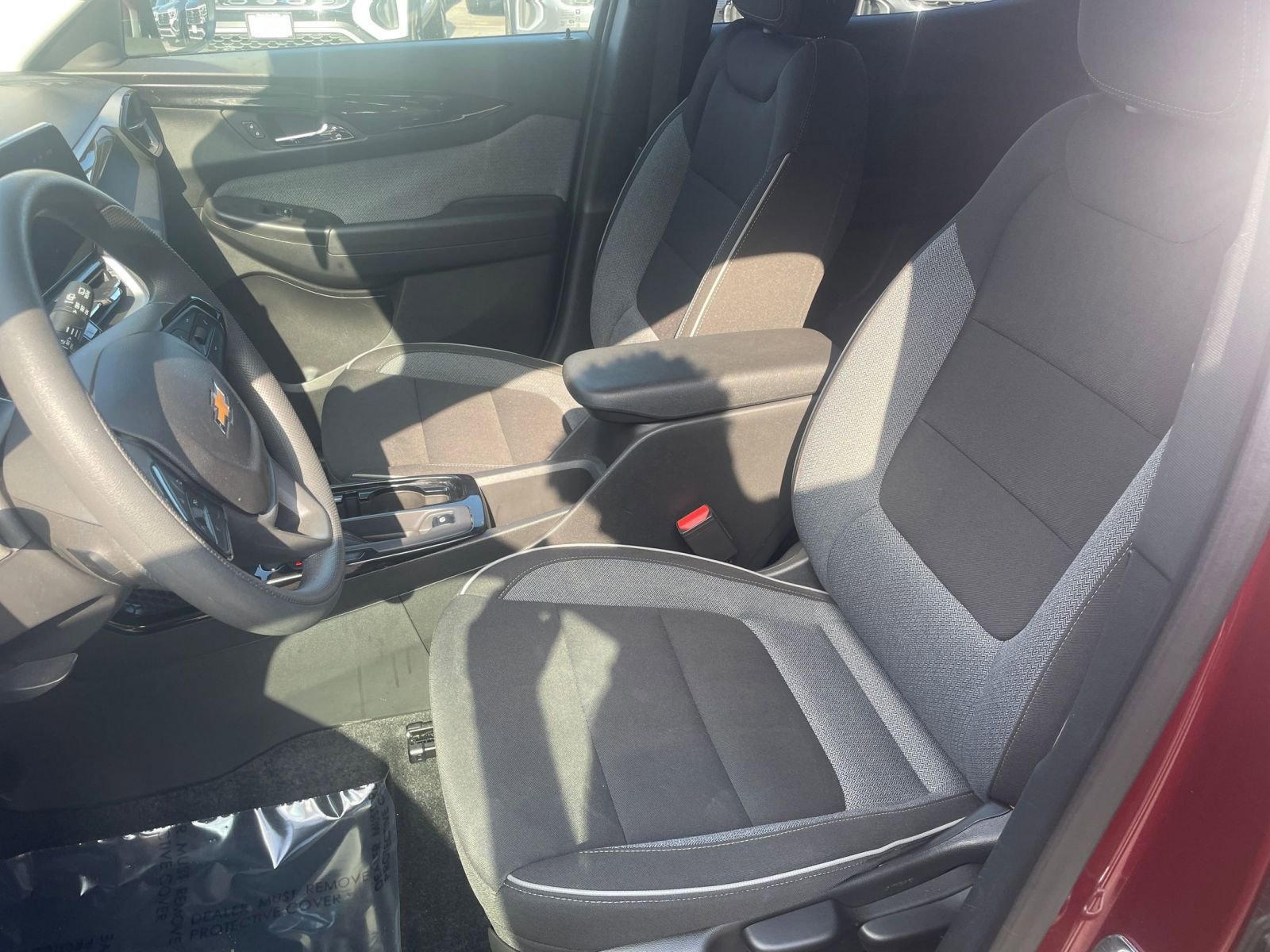 Thumbnail: 2025 Chevrolet TrailBlazer - 32