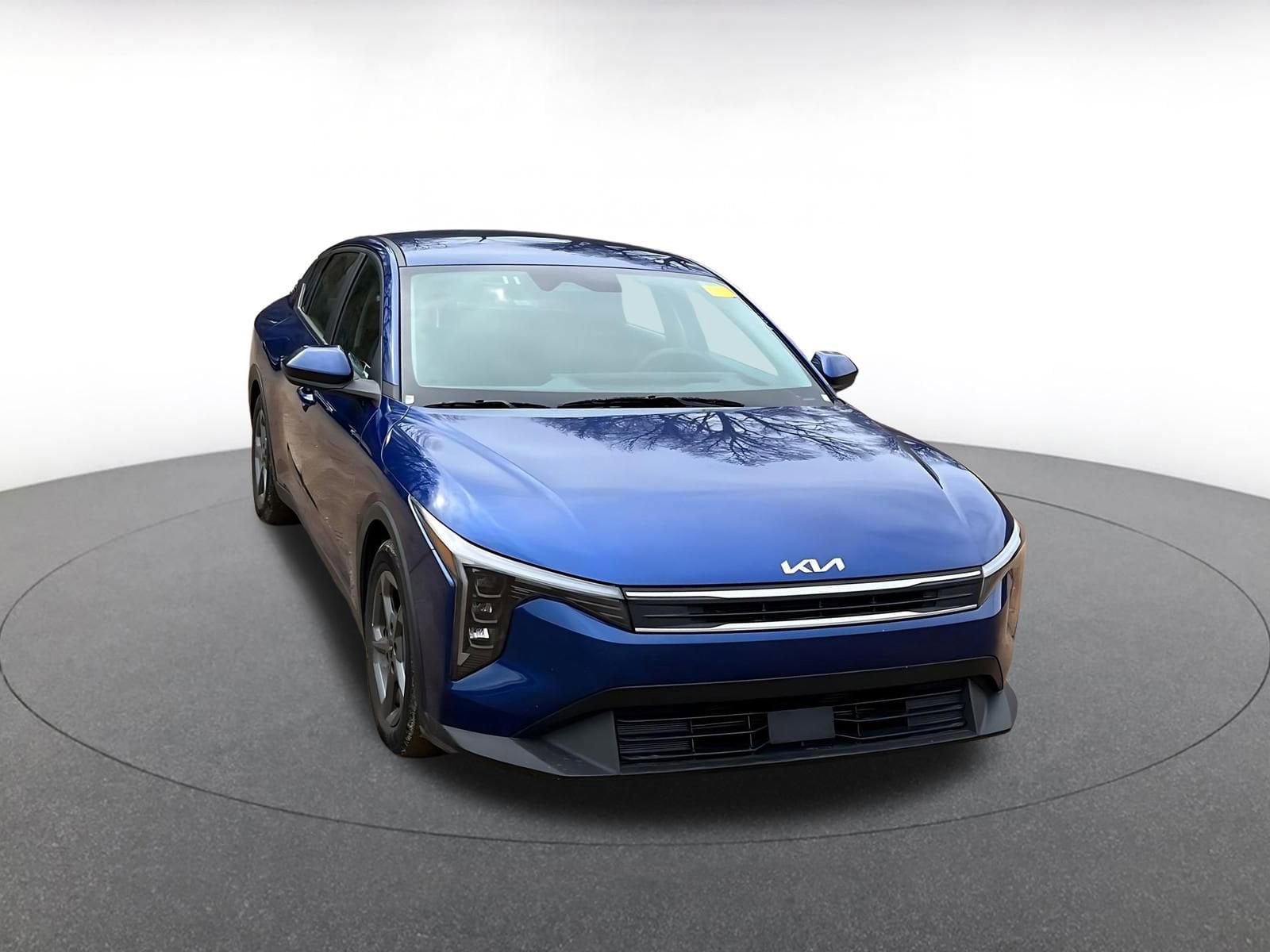 Thumbnail: 2025 Kia K4 - 1