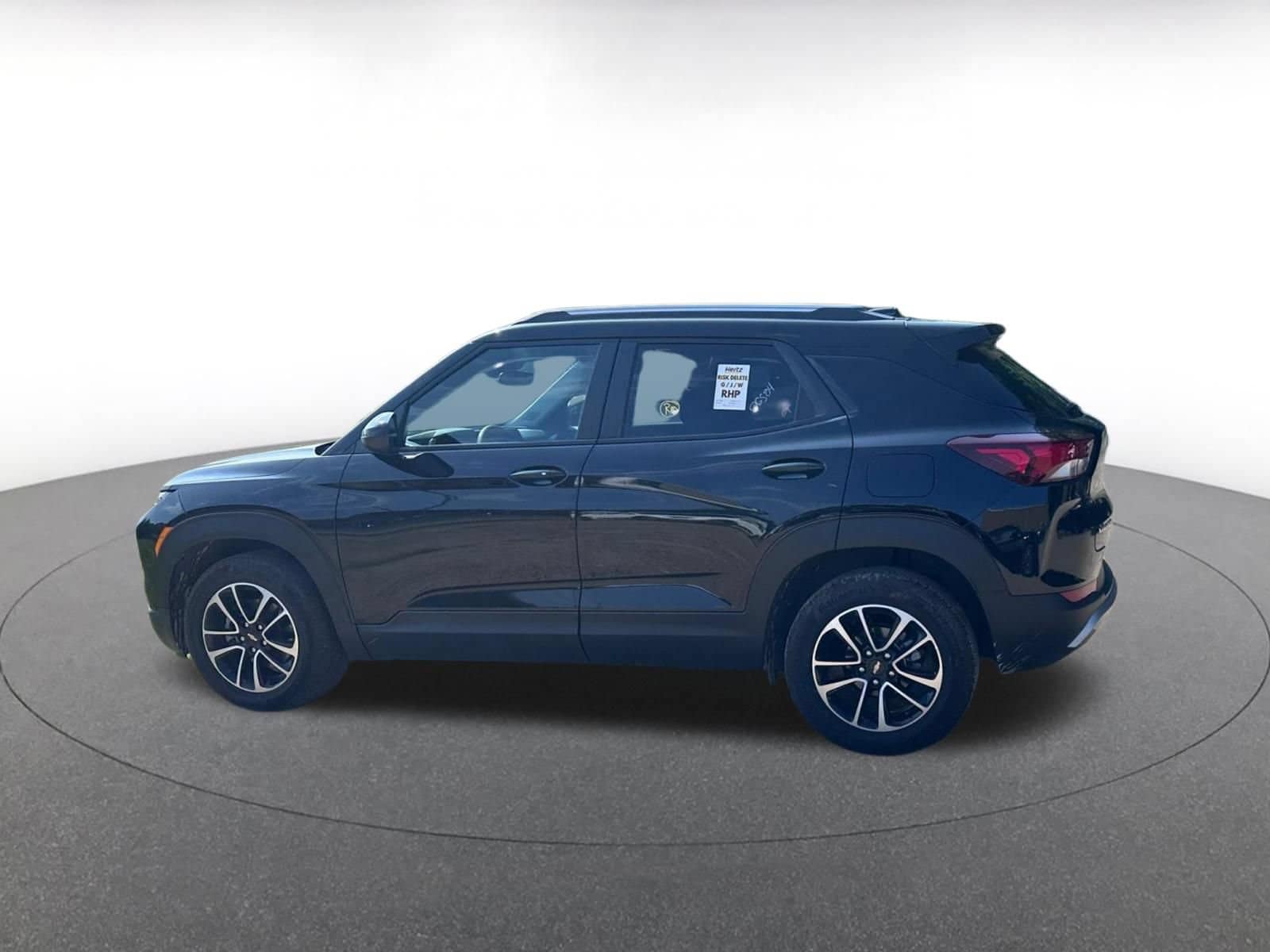 Thumbnail: 2025 Chevrolet TrailBlazer - 11