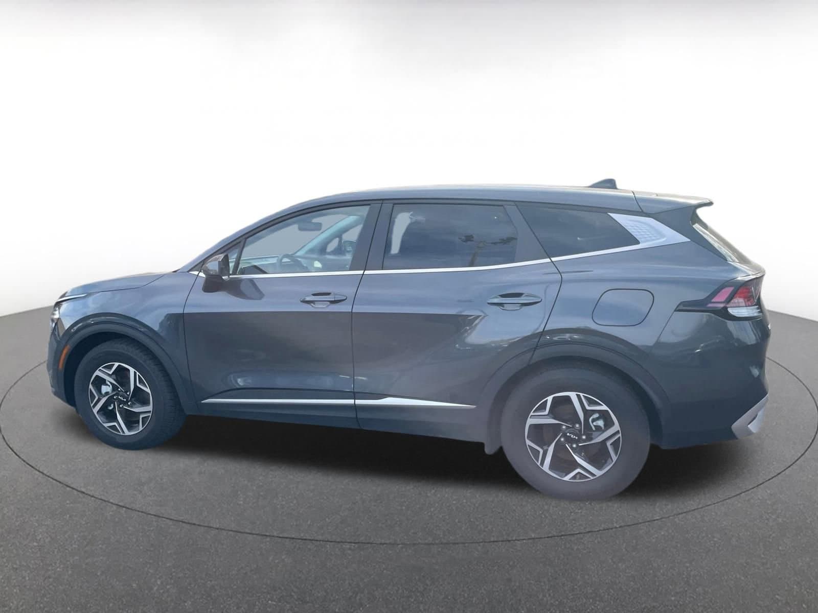 Thumbnail: 2024 Kia Sportage - 7