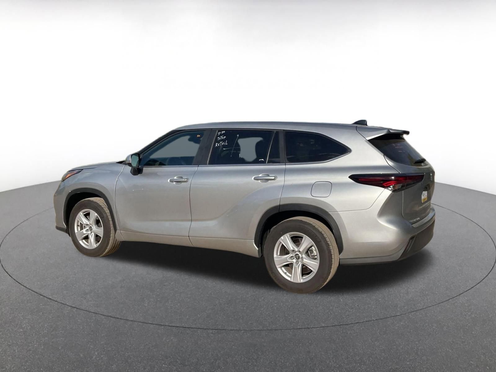 Thumbnail: 2025 Toyota Highlander - 10