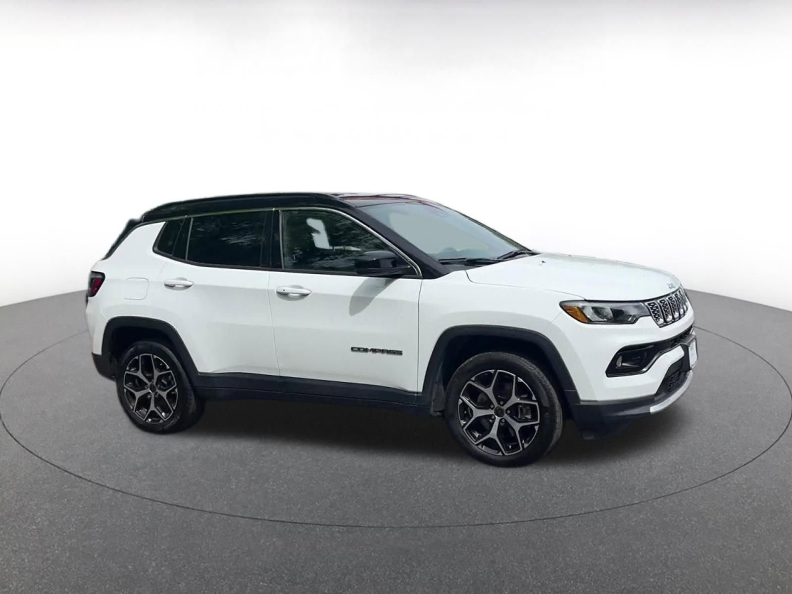 Thumbnail: 2025 Jeep Compass - 2