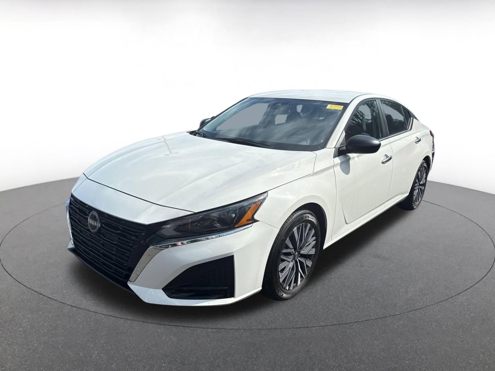 Thumbnail: 2025 Nissan Altima - 8