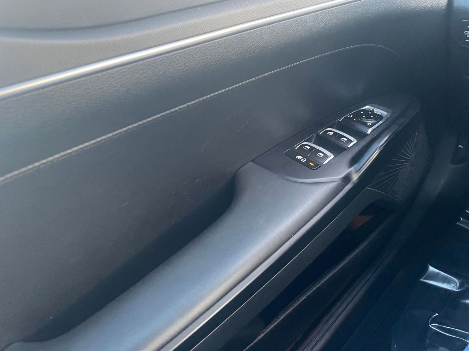 Thumbnail: 2025 Kia K5 - 18