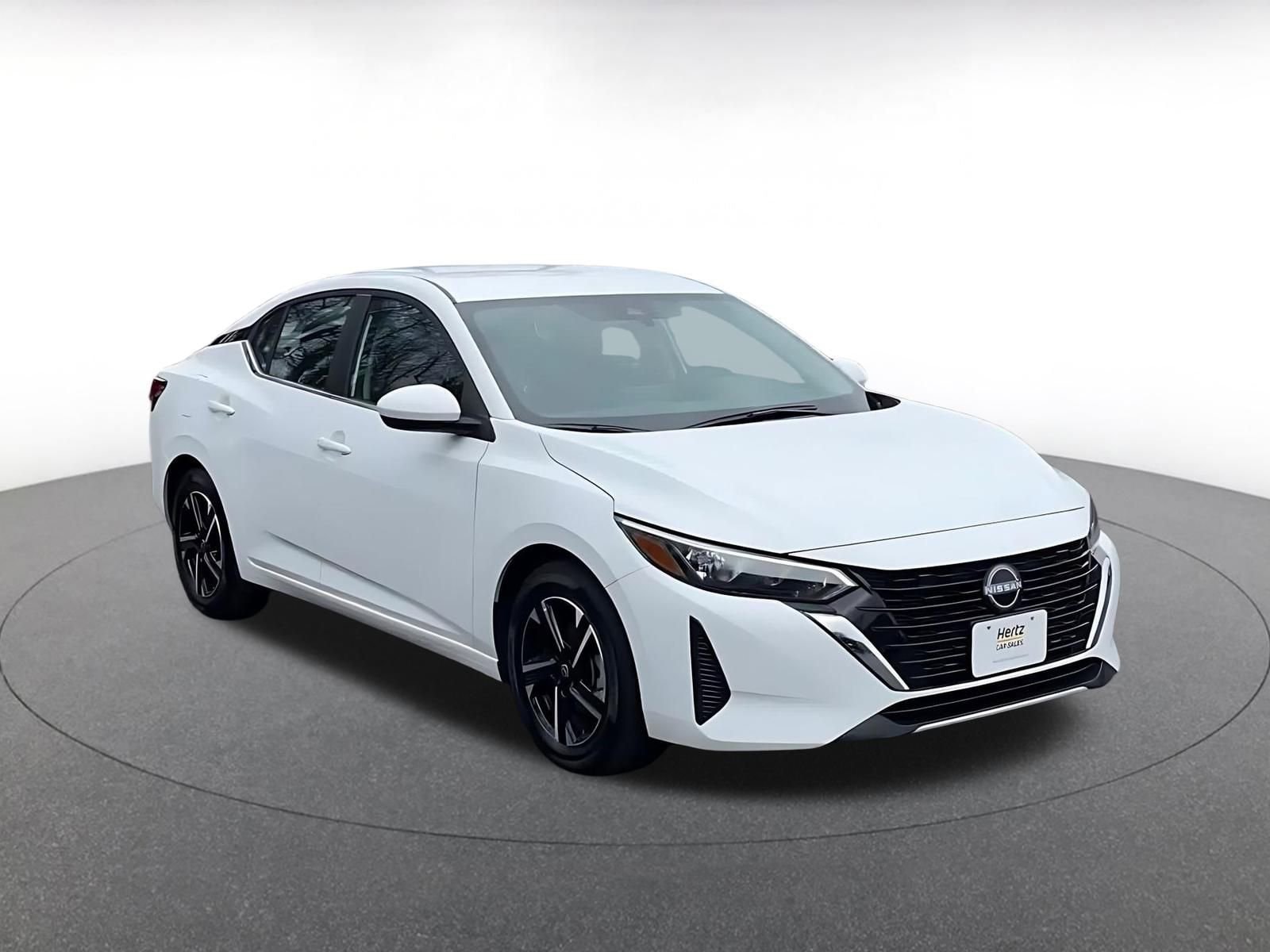 Thumbnail: 2025 Nissan Sentra - 3