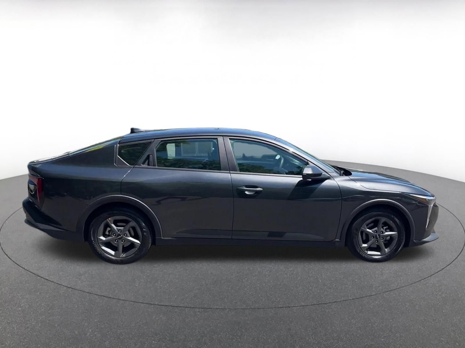 Thumbnail: 2025 Kia K4 - 16