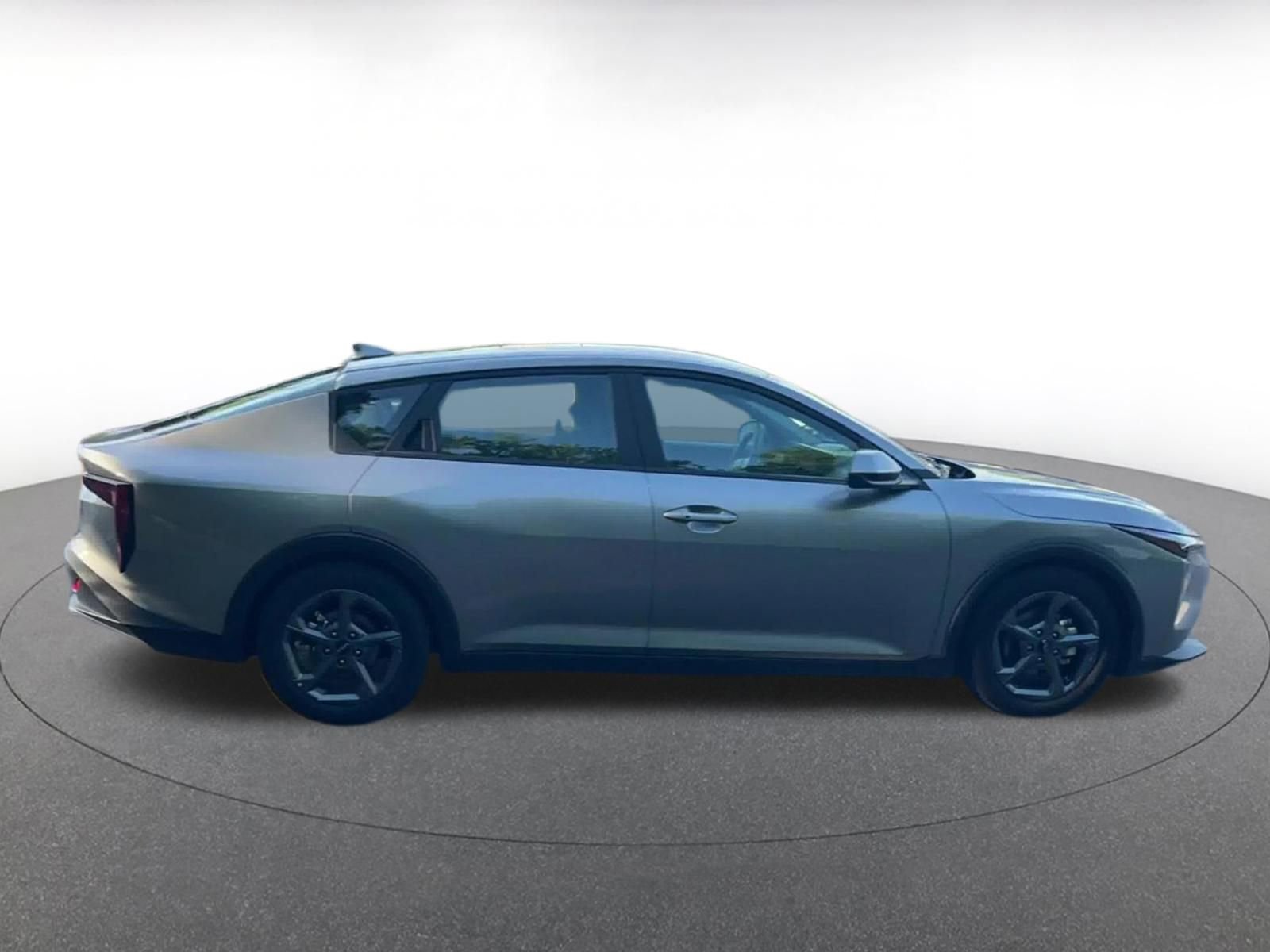 Thumbnail: 2025 Kia K4 - 16