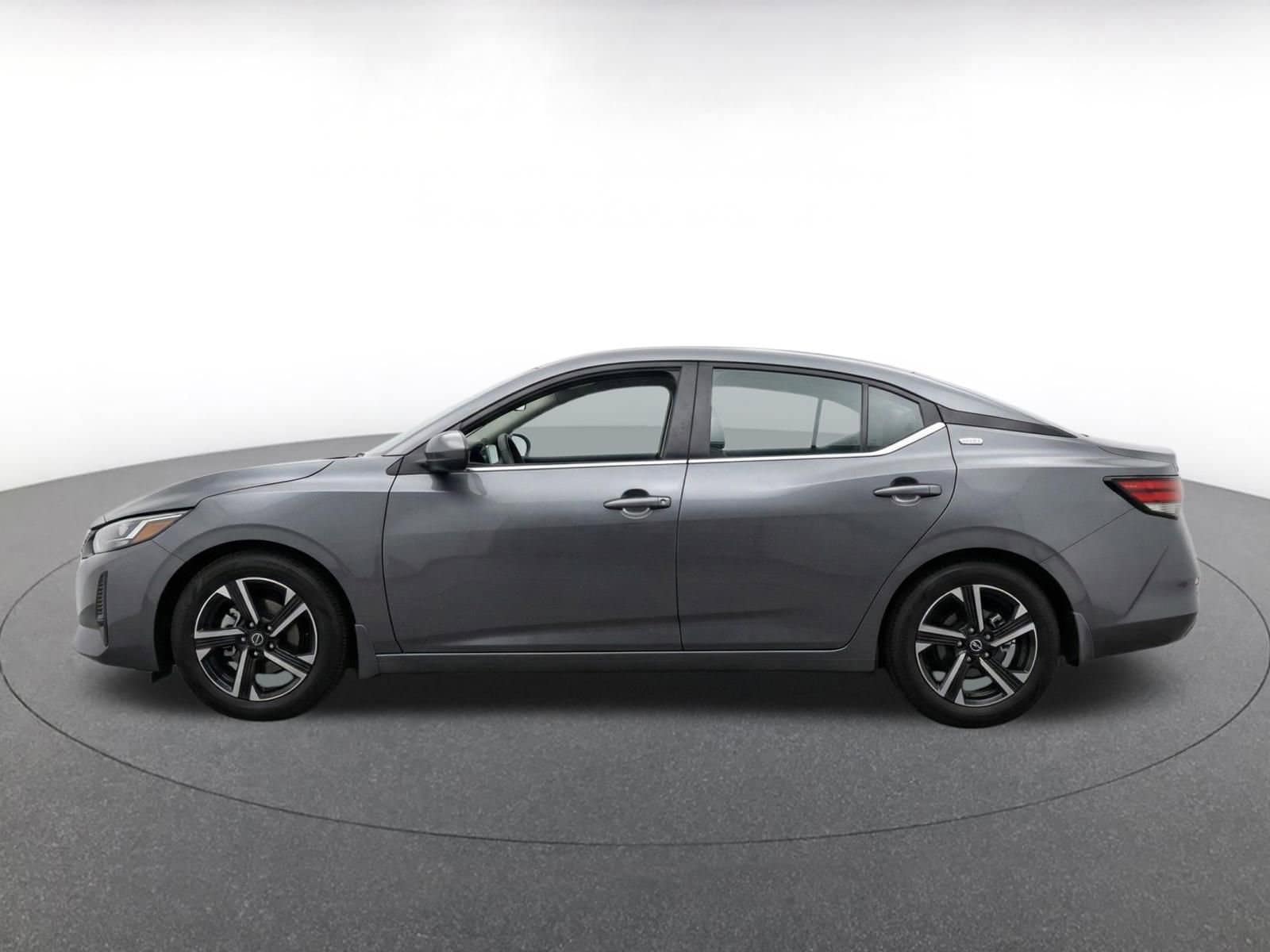Thumbnail: 2025 Nissan Sentra - 4
