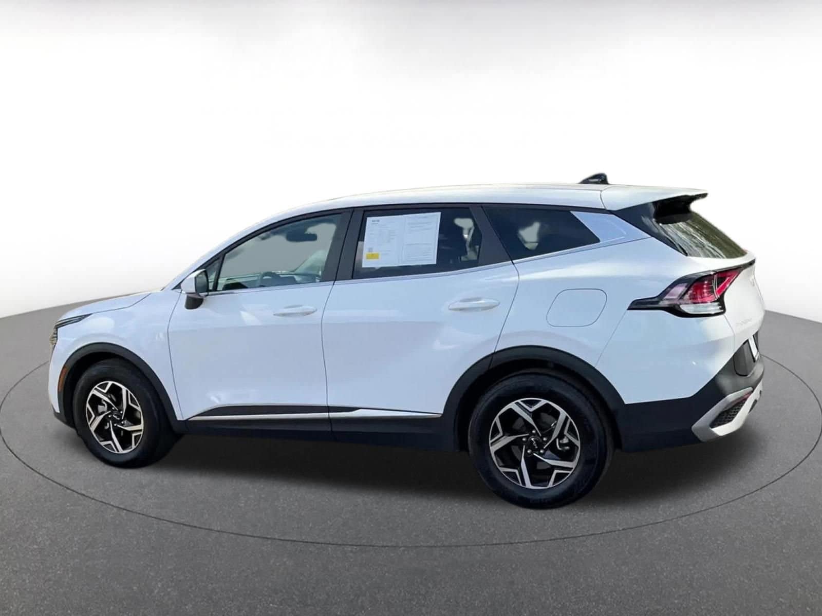 Thumbnail: 2025 Kia Sportage - 10