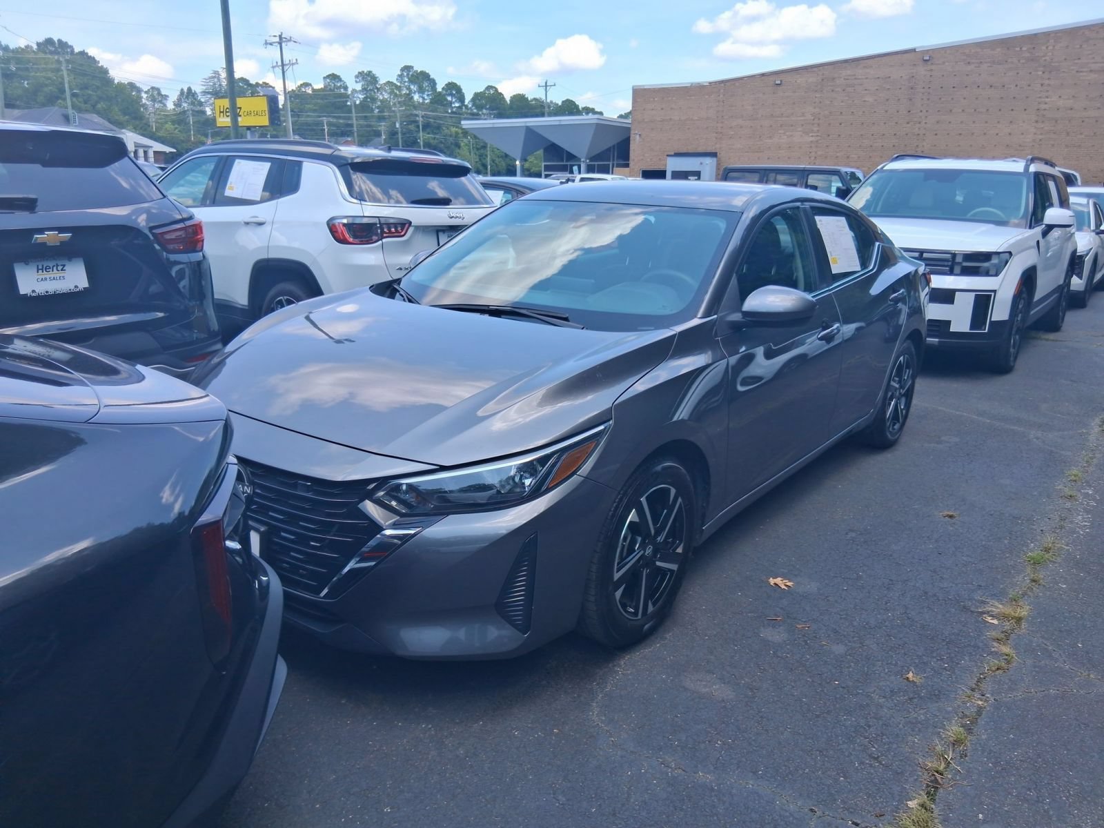 Thumbnail: 2025 Nissan Sentra - 4