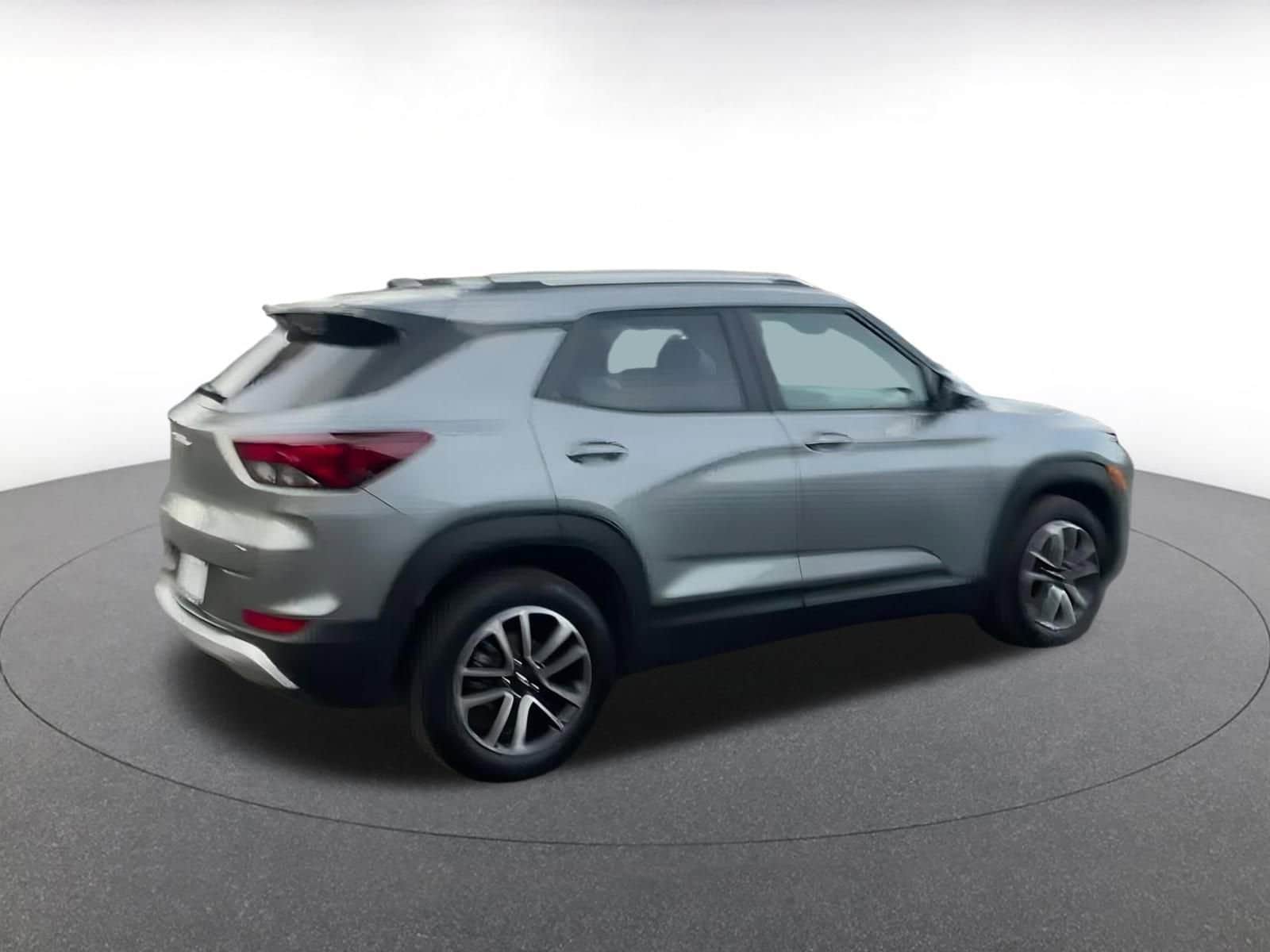 Thumbnail: 2025 Chevrolet TrailBlazer - 15