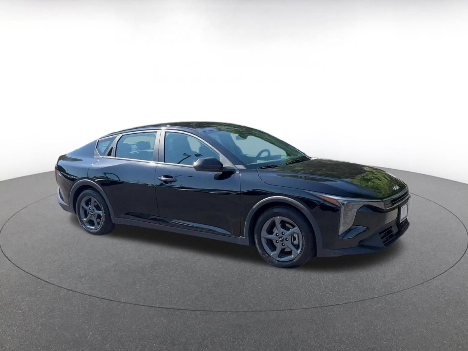 Thumbnail: 2025 Kia K4 - 2