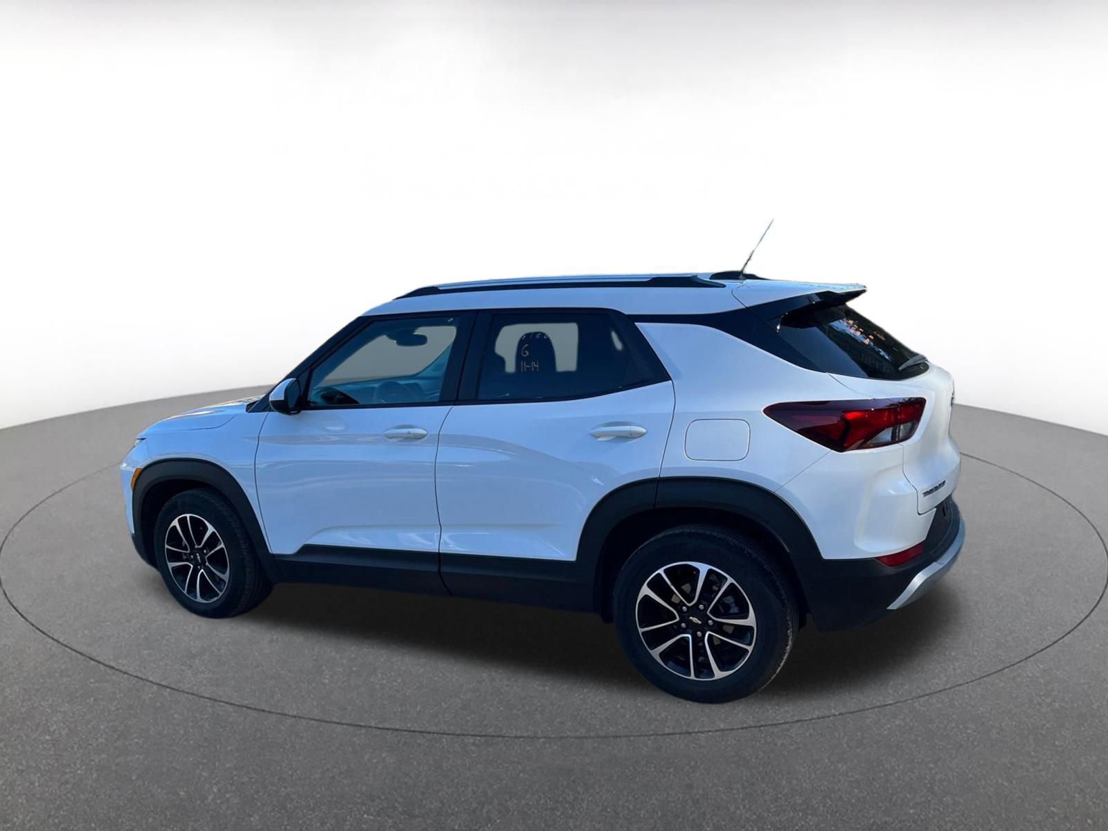 Thumbnail: 2025 Chevrolet TrailBlazer - 11